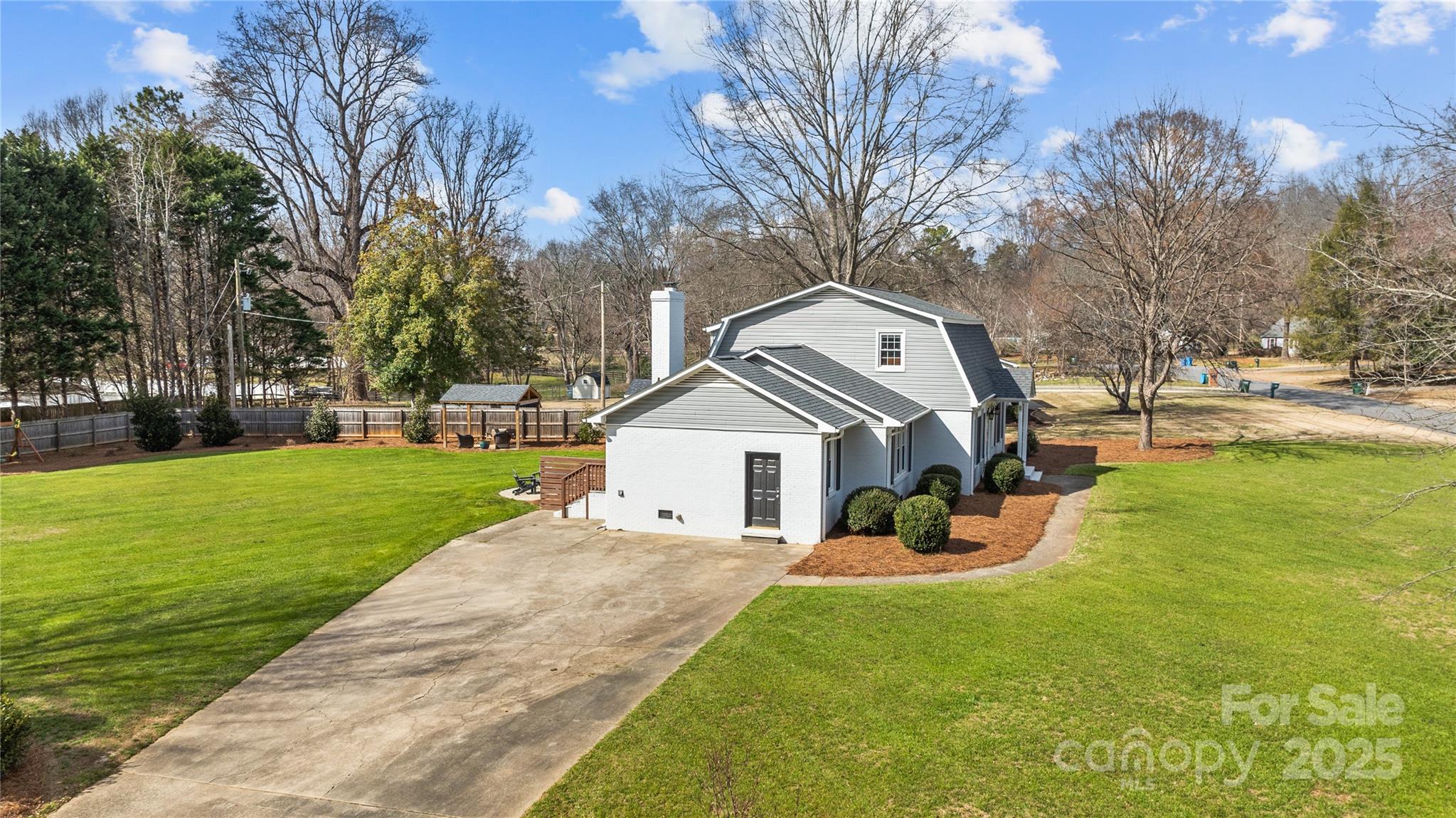 5901 Oakwielde Court