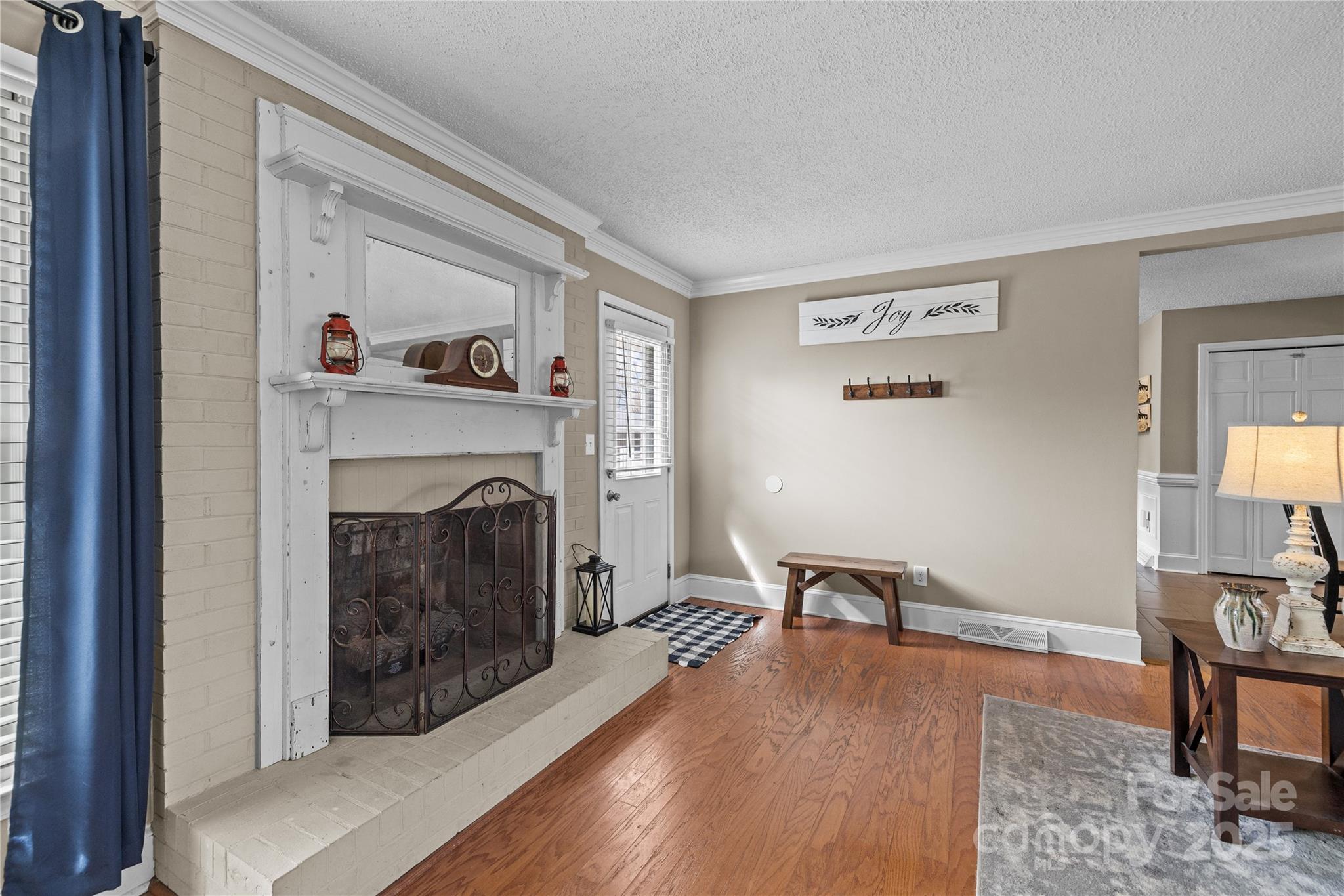 5901 Oakwielde Court