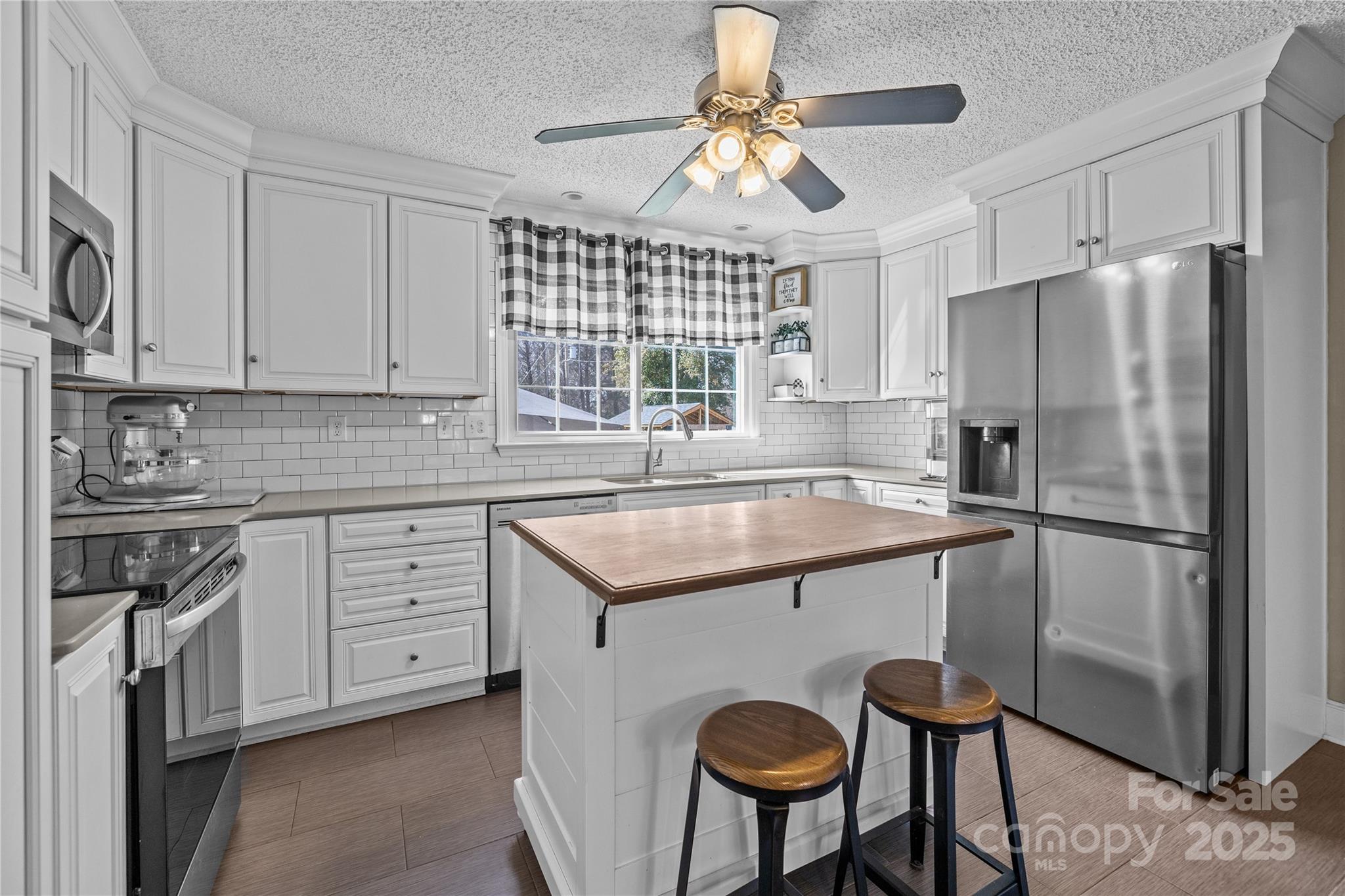 5901 Oakwielde Court