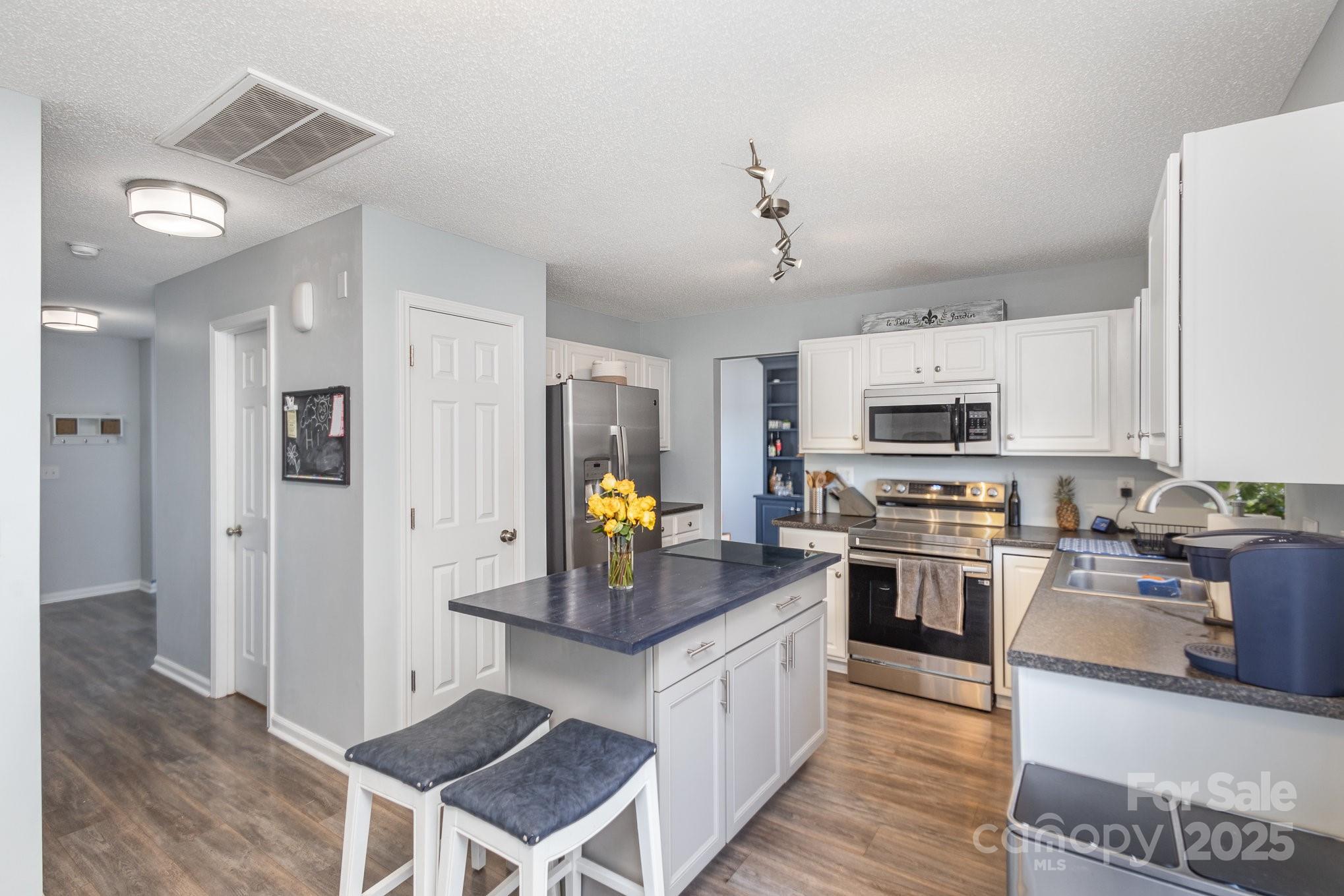106 Stanwood Place
