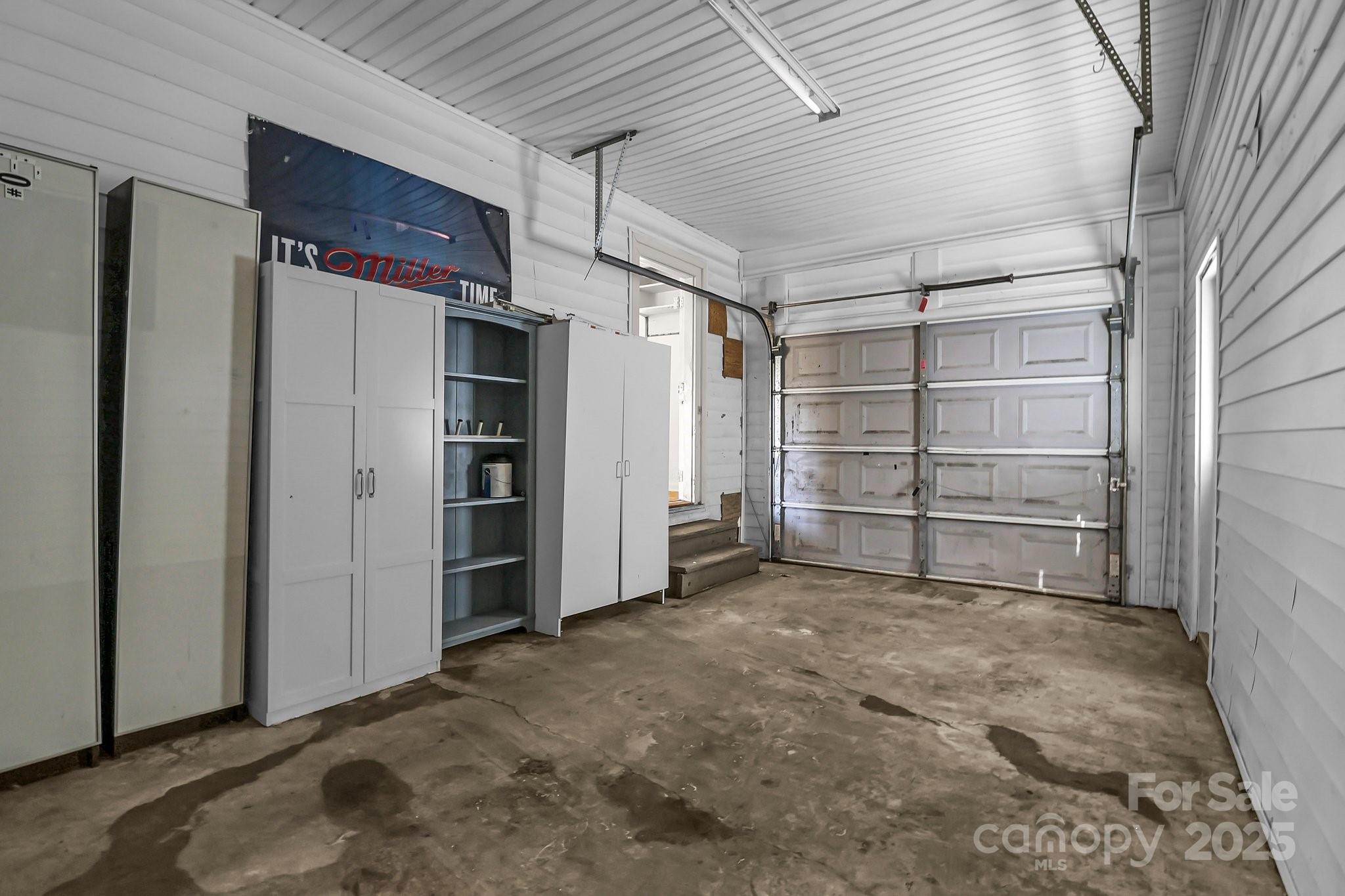 908 Dogwood Drive