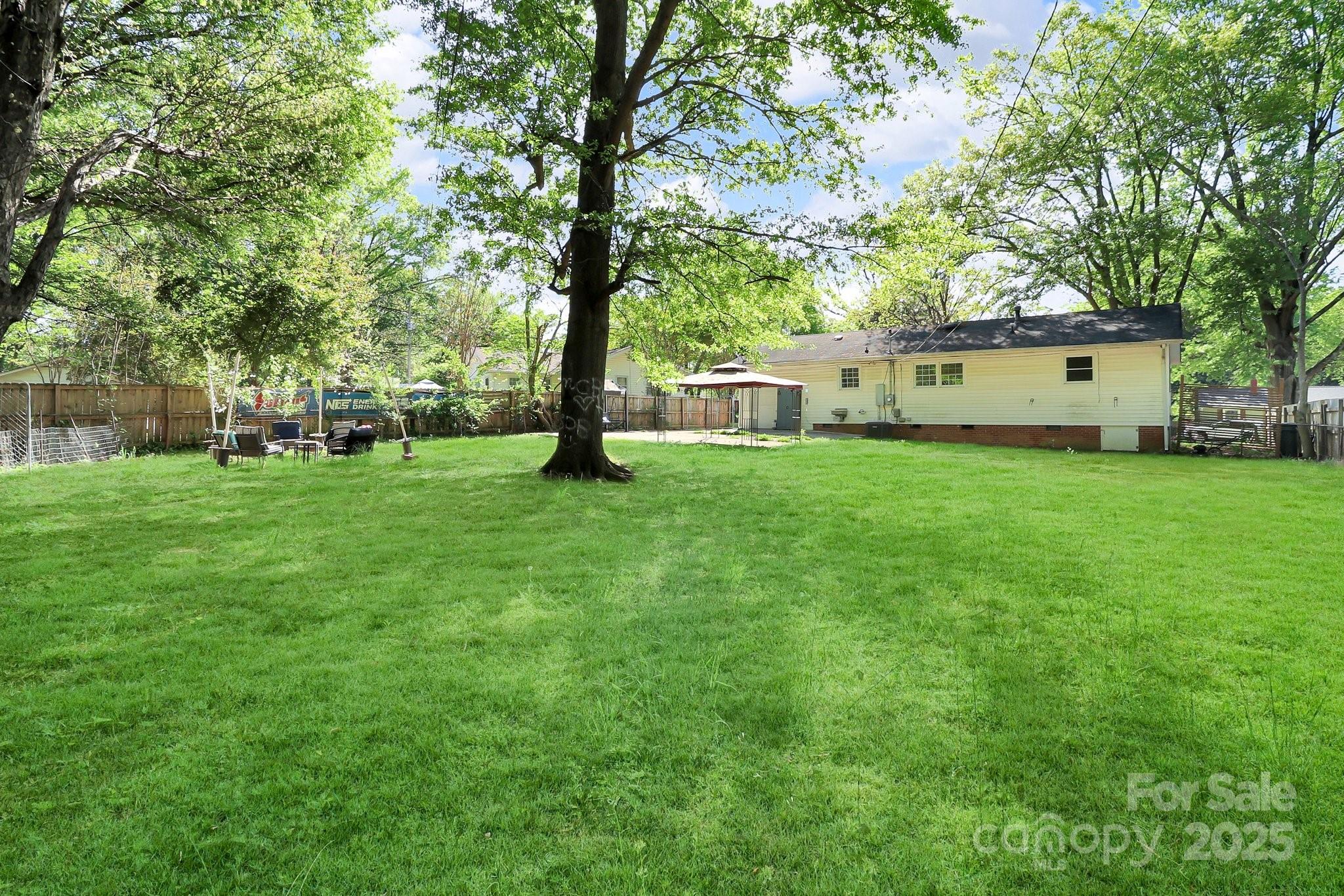 908 Dogwood Drive