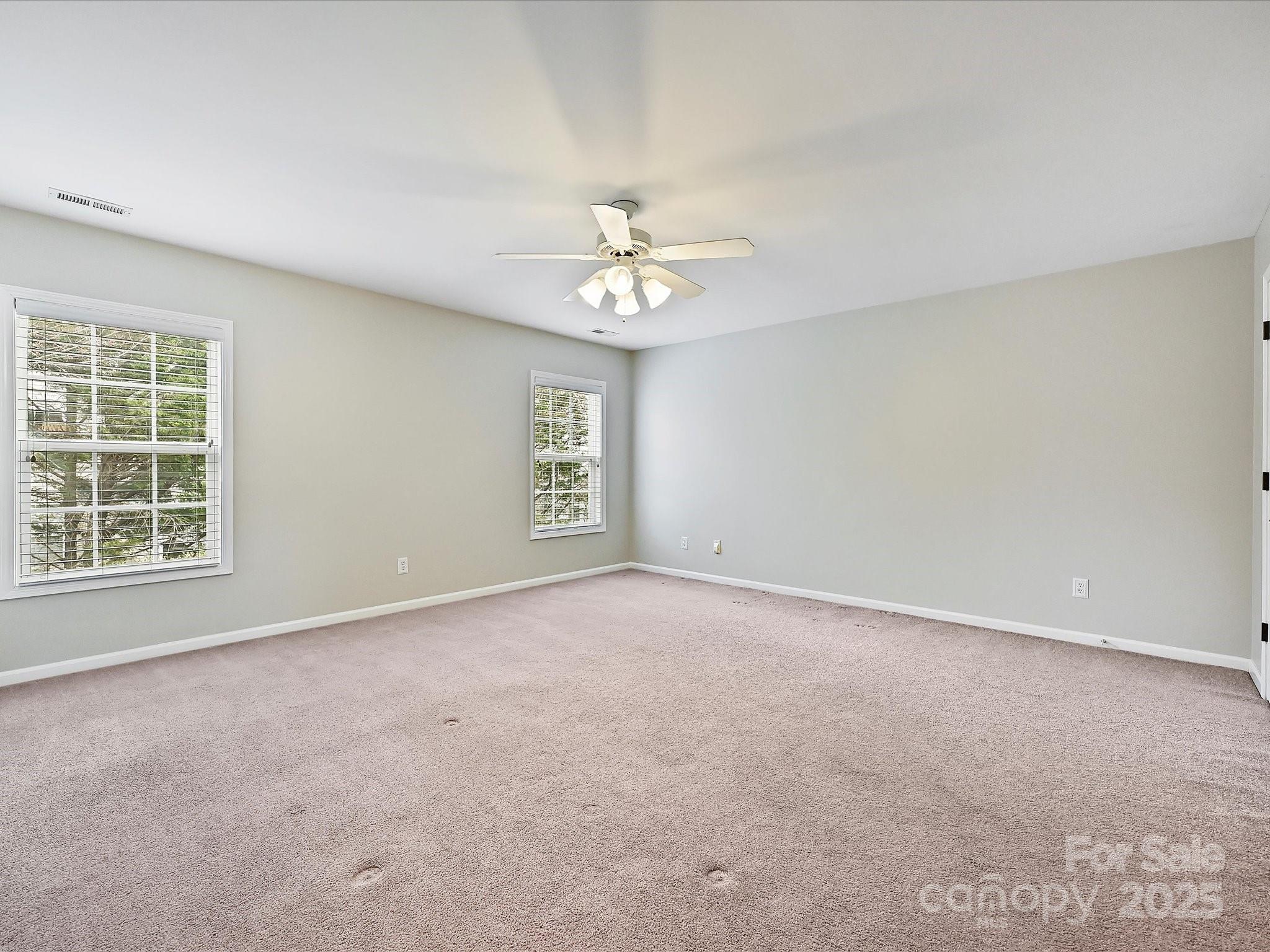 1580 Duckhorn Street NW