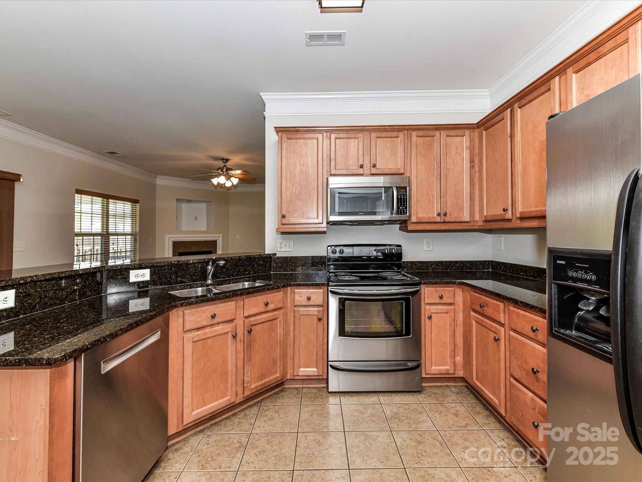 15506 Lakepoint Forest Drive
