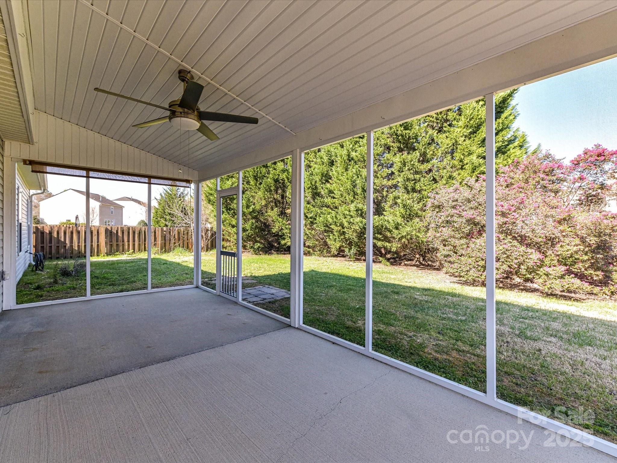 15506 Lakepoint Forest Drive