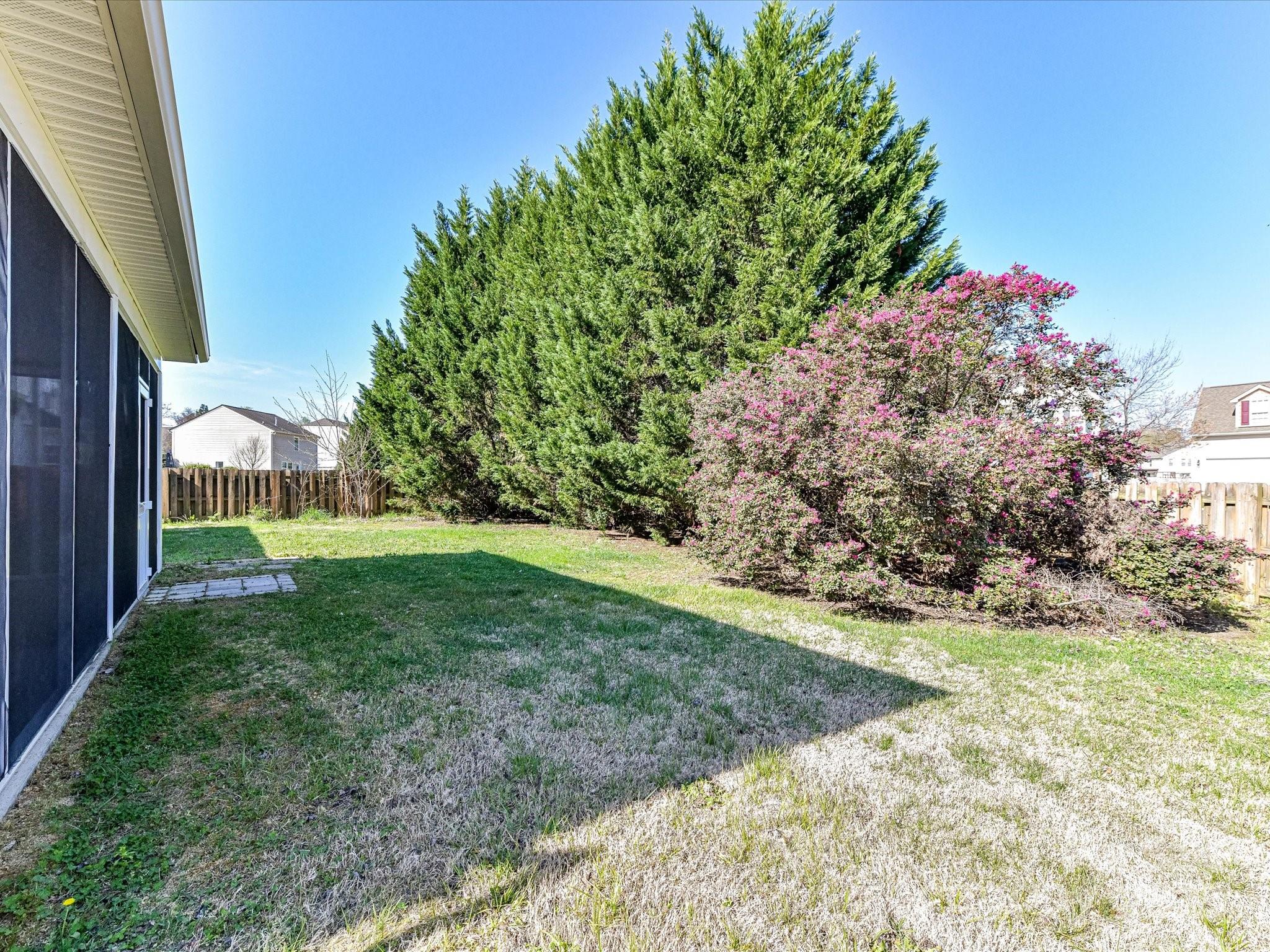 15506 Lakepoint Forest Drive