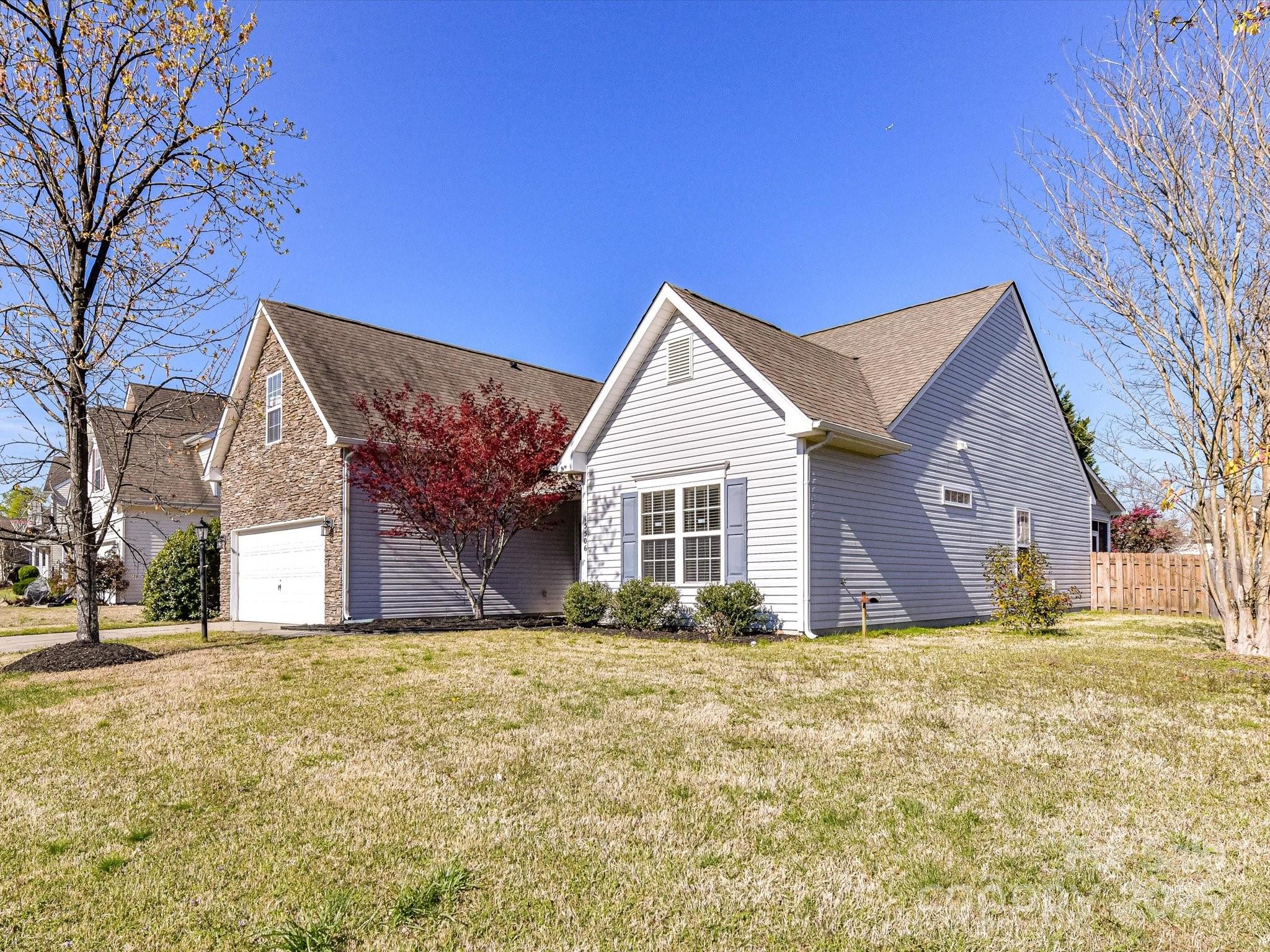 15506 Lakepoint Forest Drive