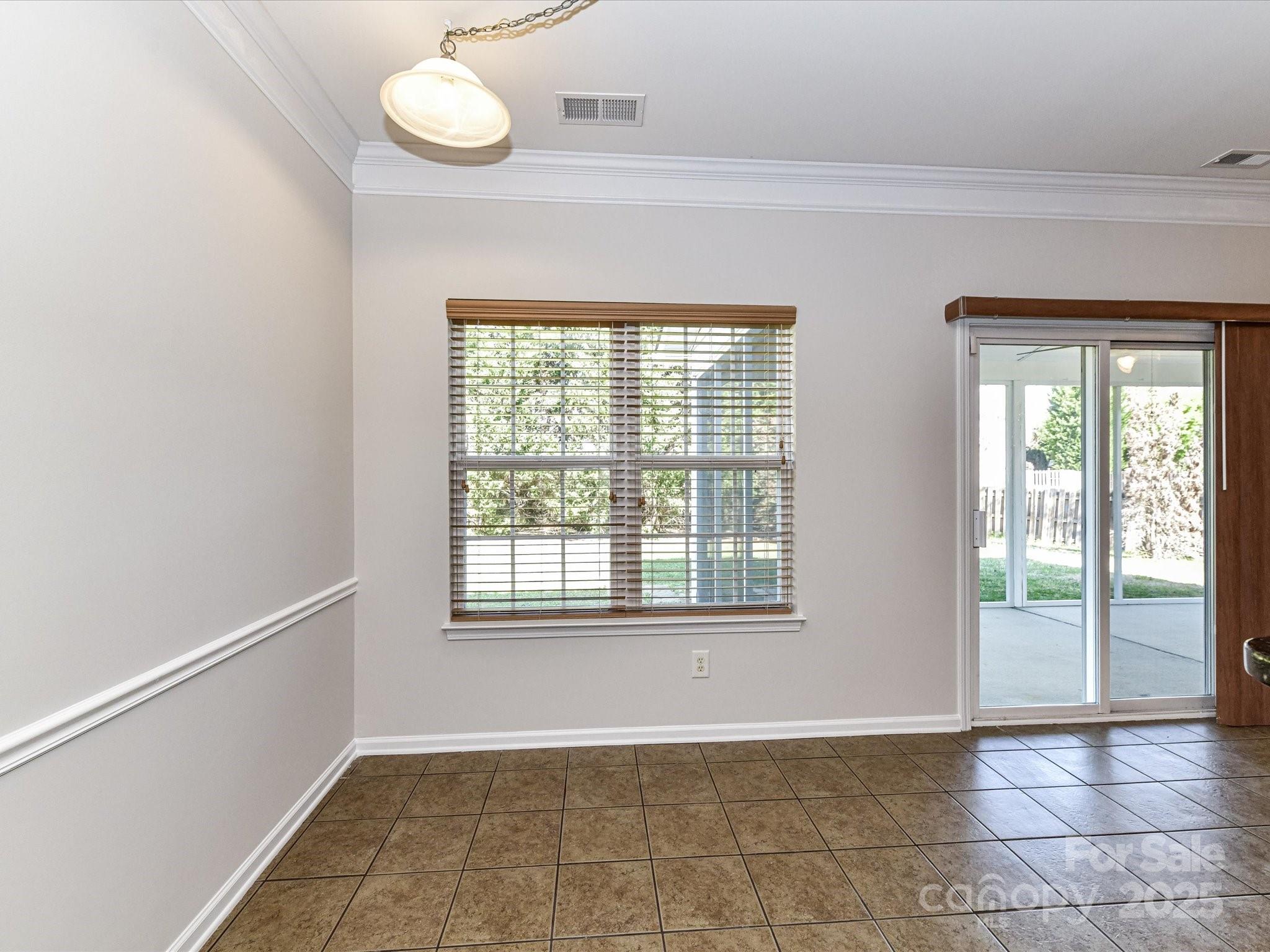 15506 Lakepoint Forest Drive