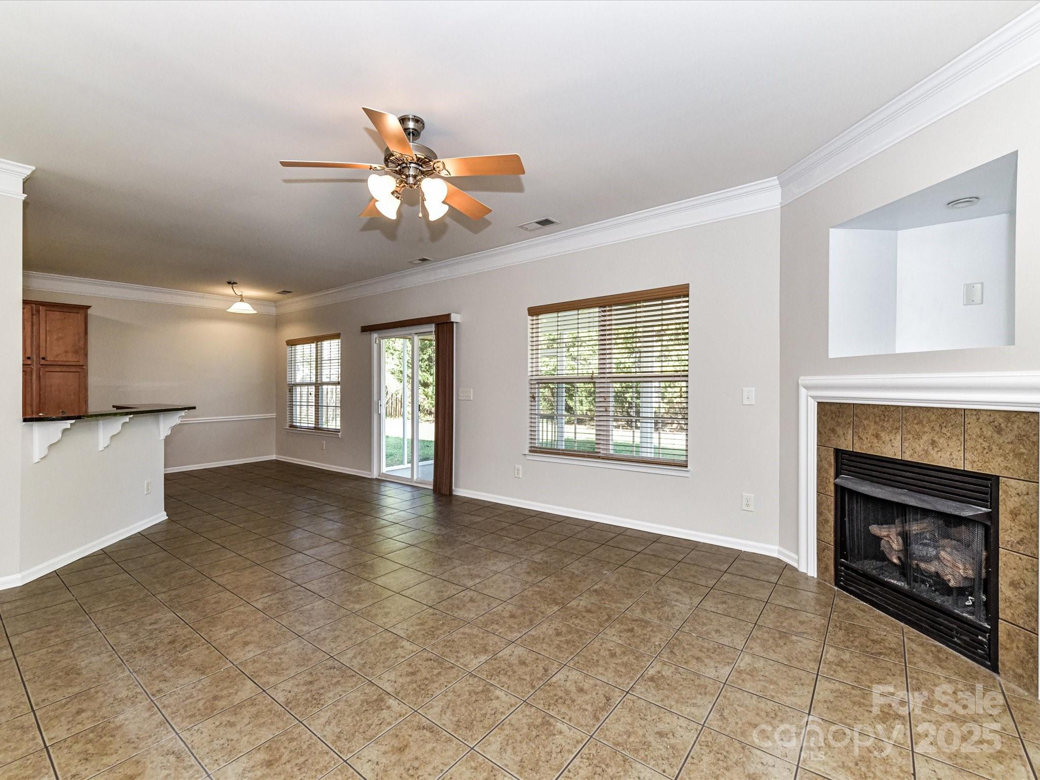 15506 Lakepoint Forest Drive