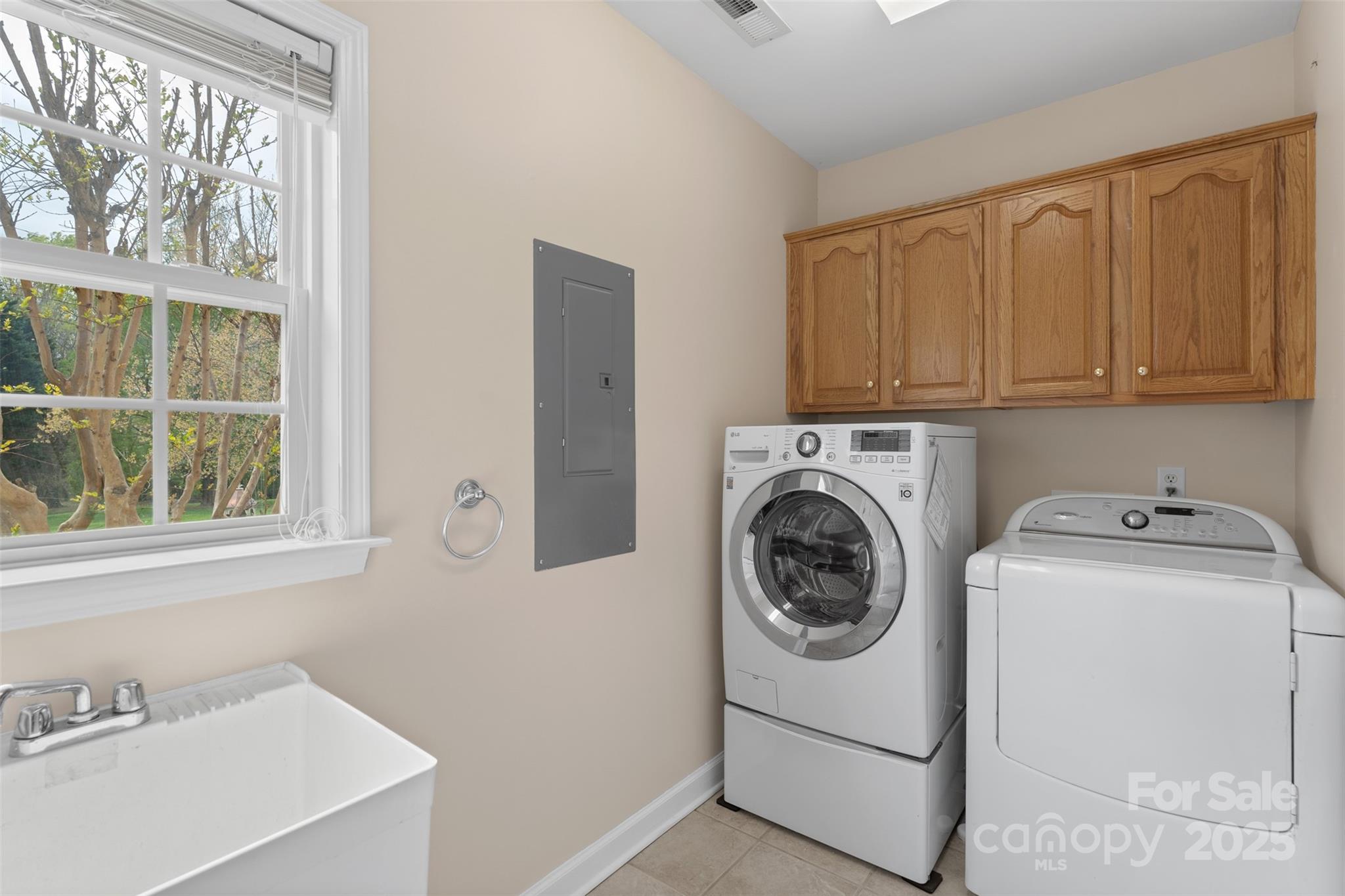 301 Prairie Rose Court