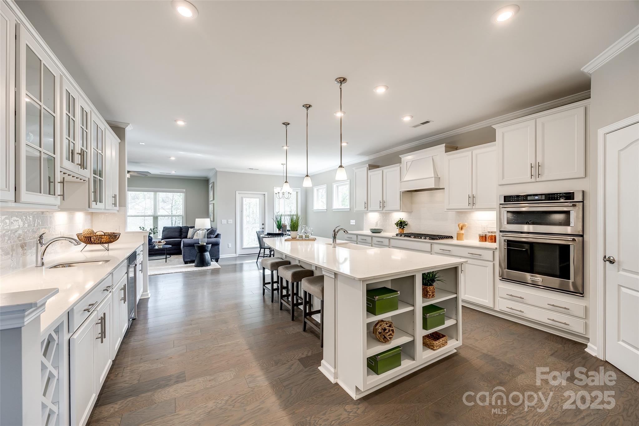 1625 Carolina Orchards Boulevard