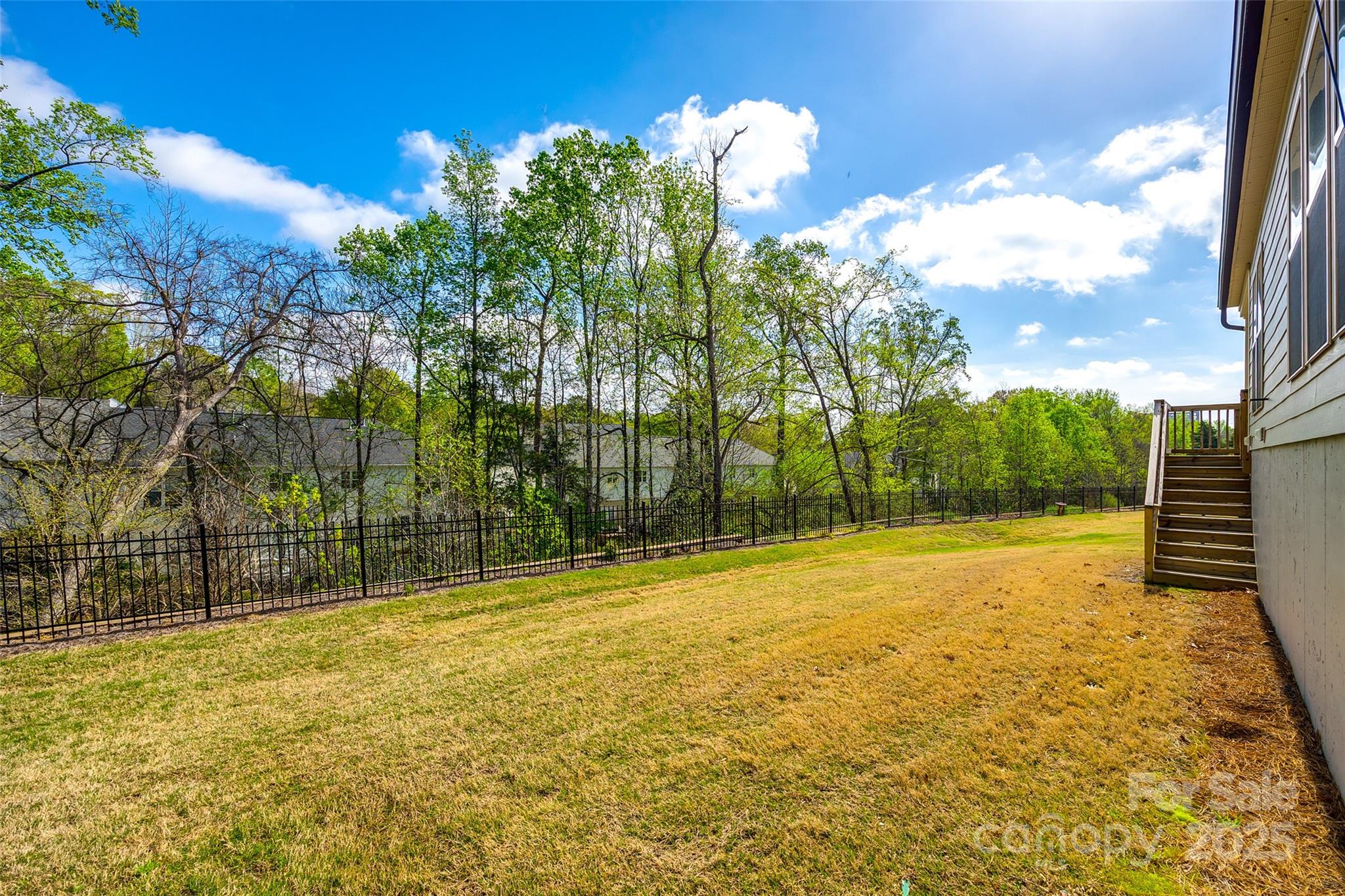 1625 Carolina Orchards Boulevard
