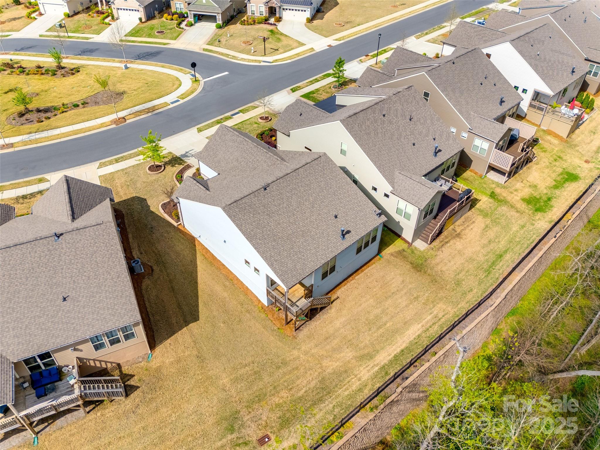 1625 Carolina Orchards Boulevard
