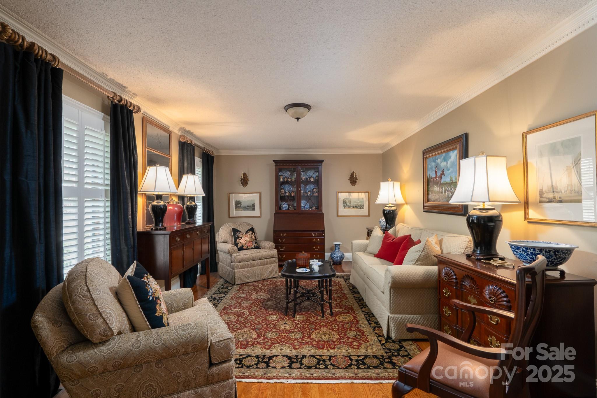 6307 Roanoke Drive Unit: 17