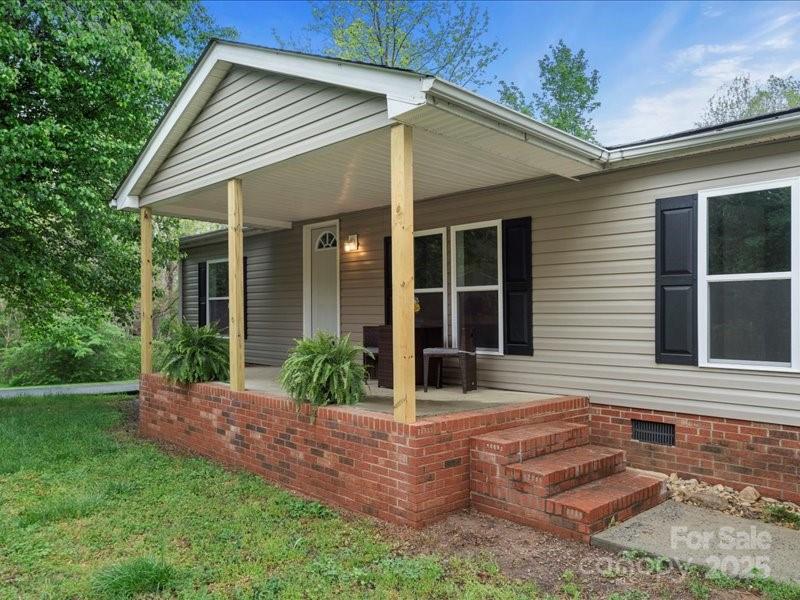 141 Hickory Creek Drive