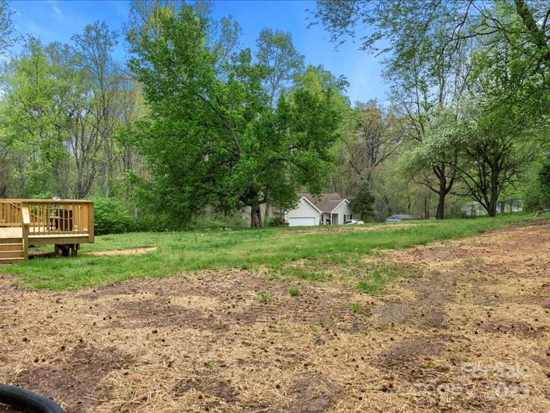141 Hickory Creek Drive