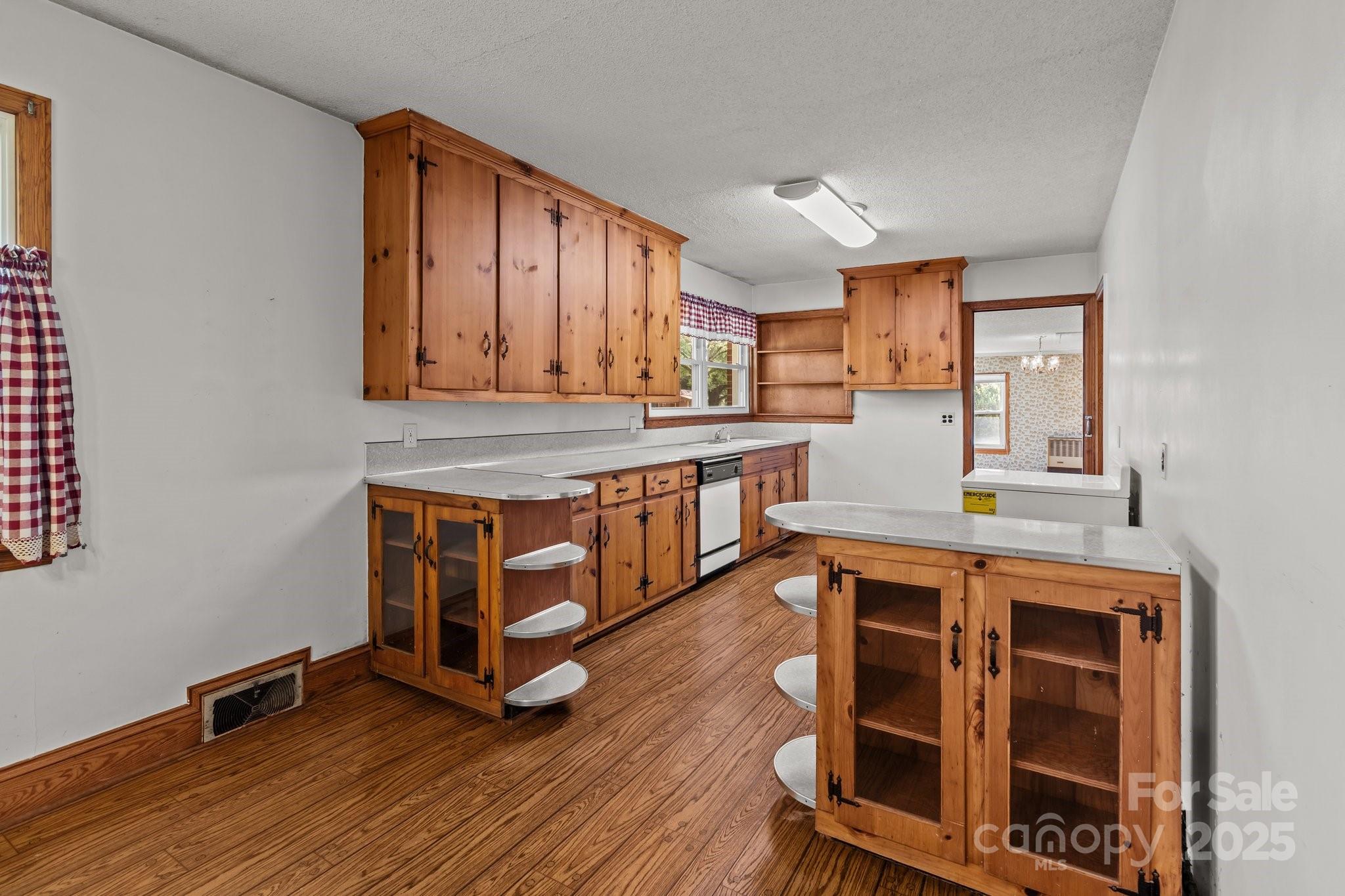 1315 Arbor Drive