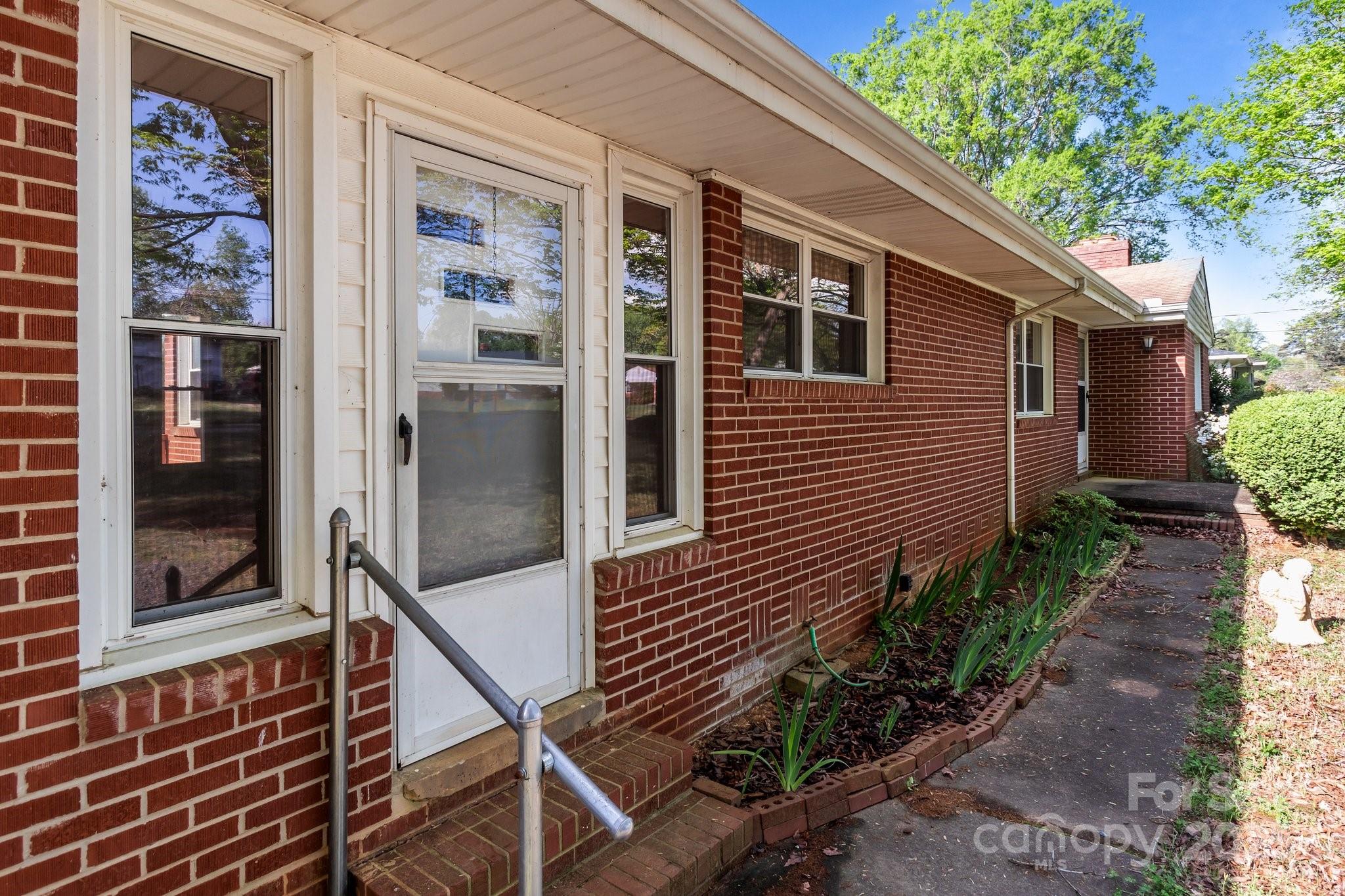 1315 Arbor Drive
