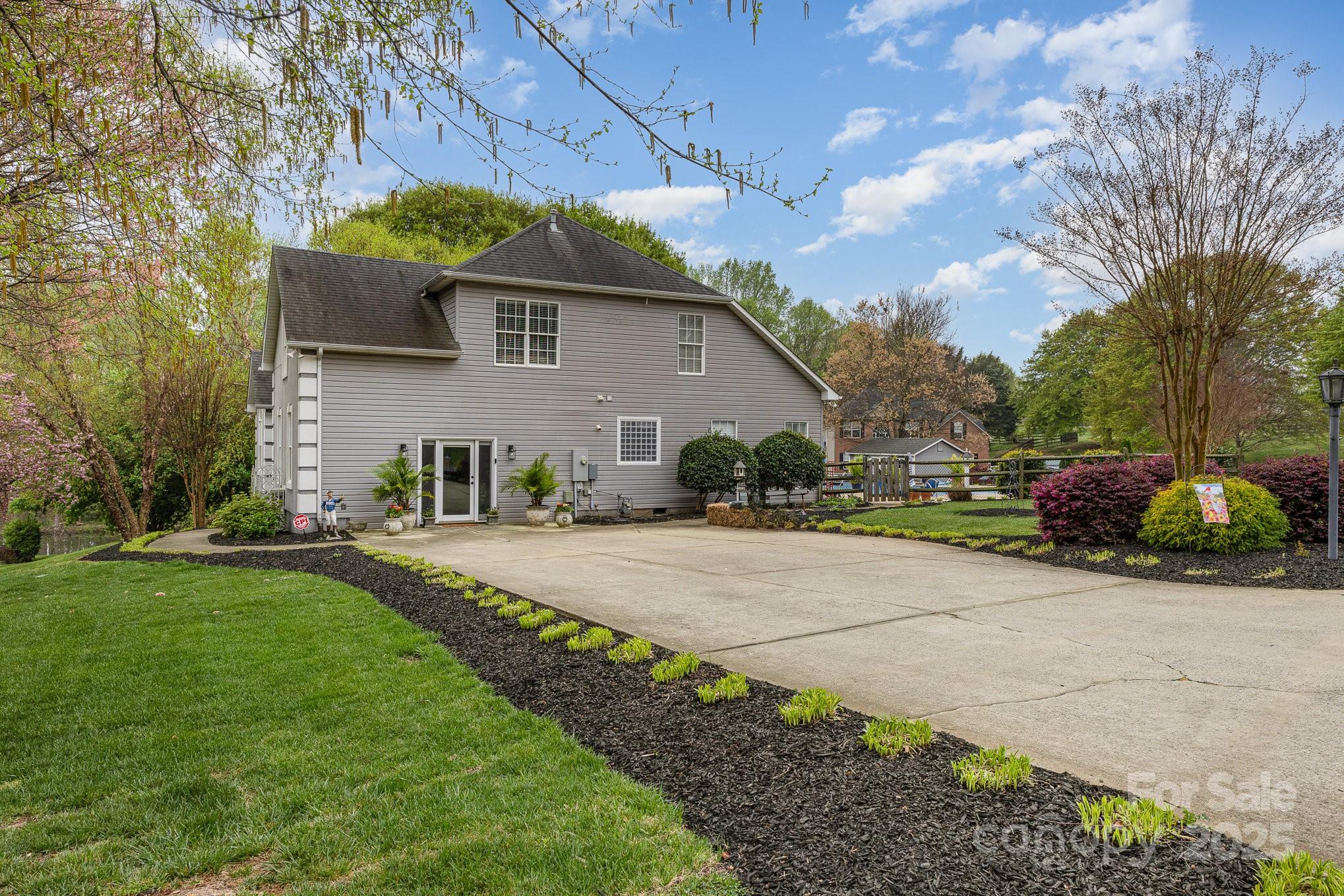 130 Hopedale Court