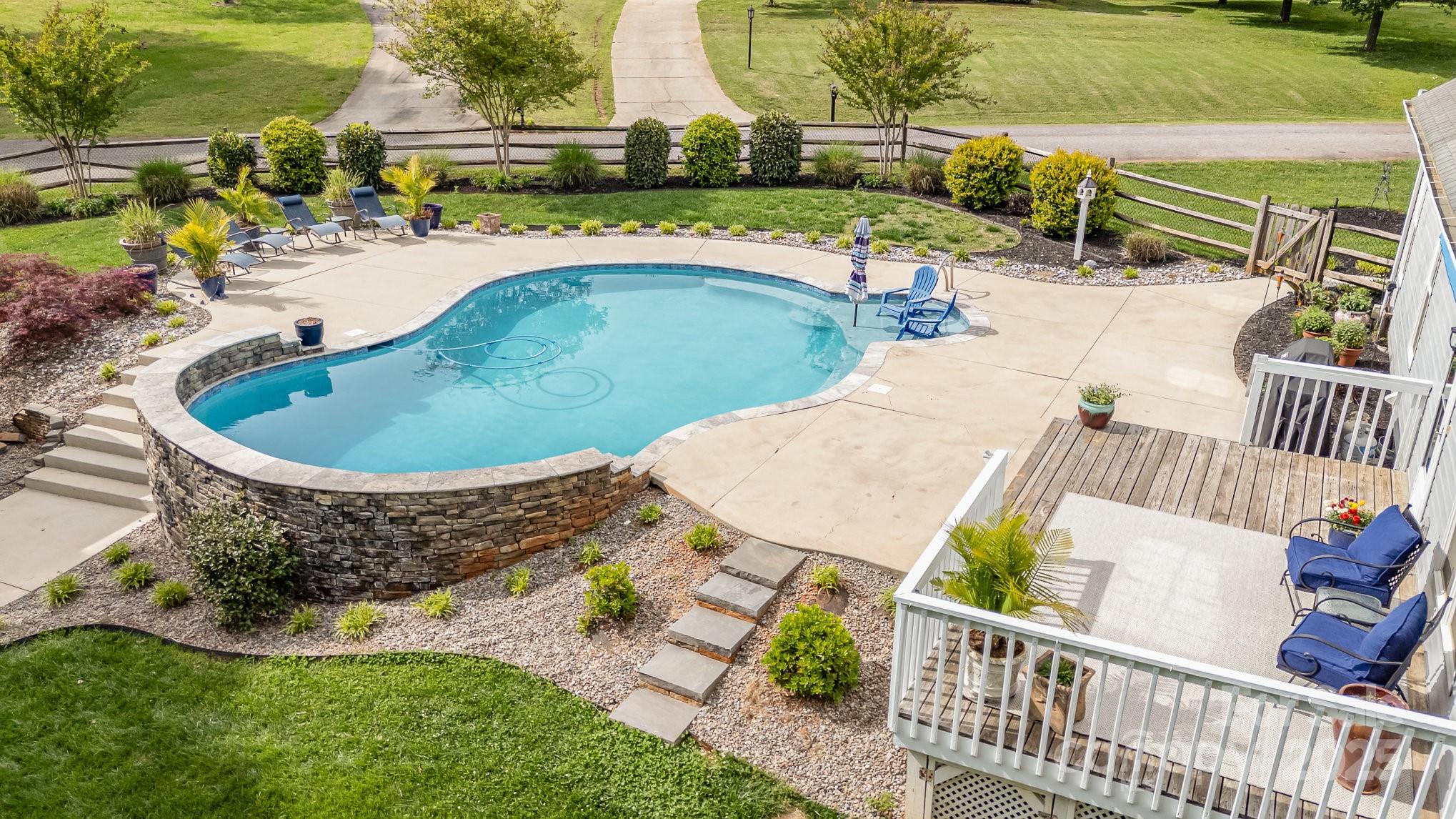 130 Hopedale Court