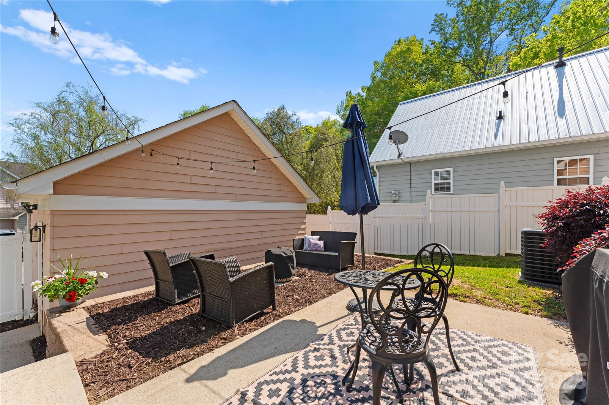 7850 Bud Henderson Road