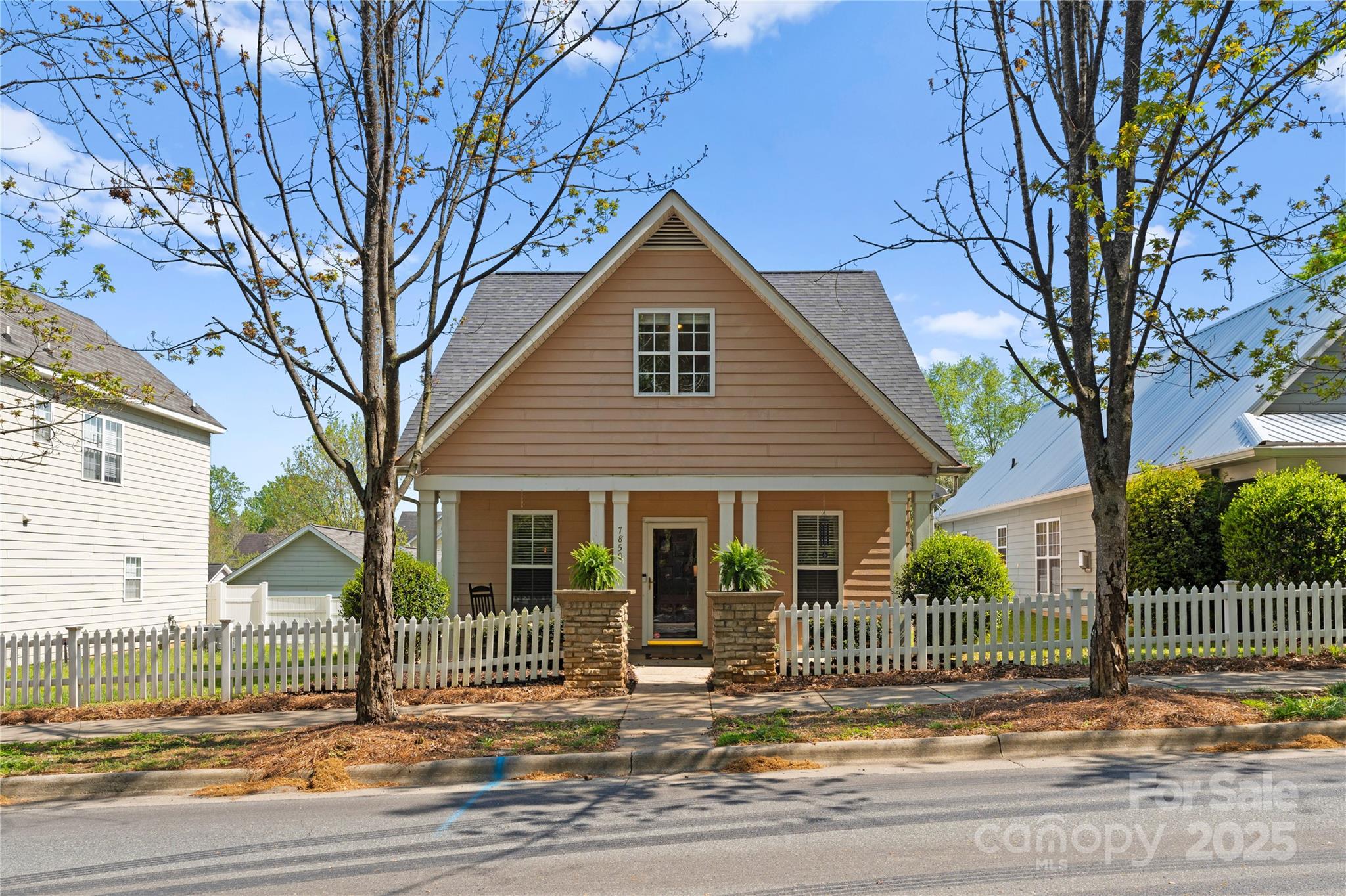 7850 Bud Henderson Road