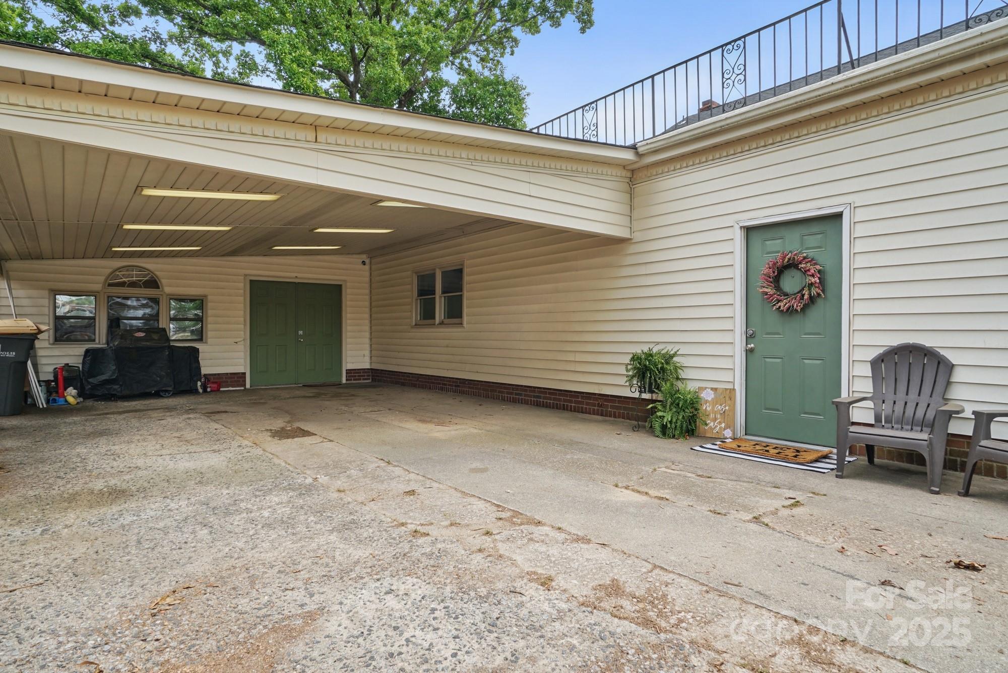 901 Central Drive