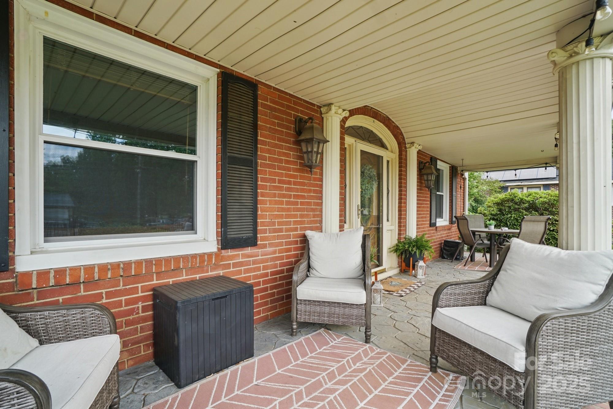 901 Central Drive