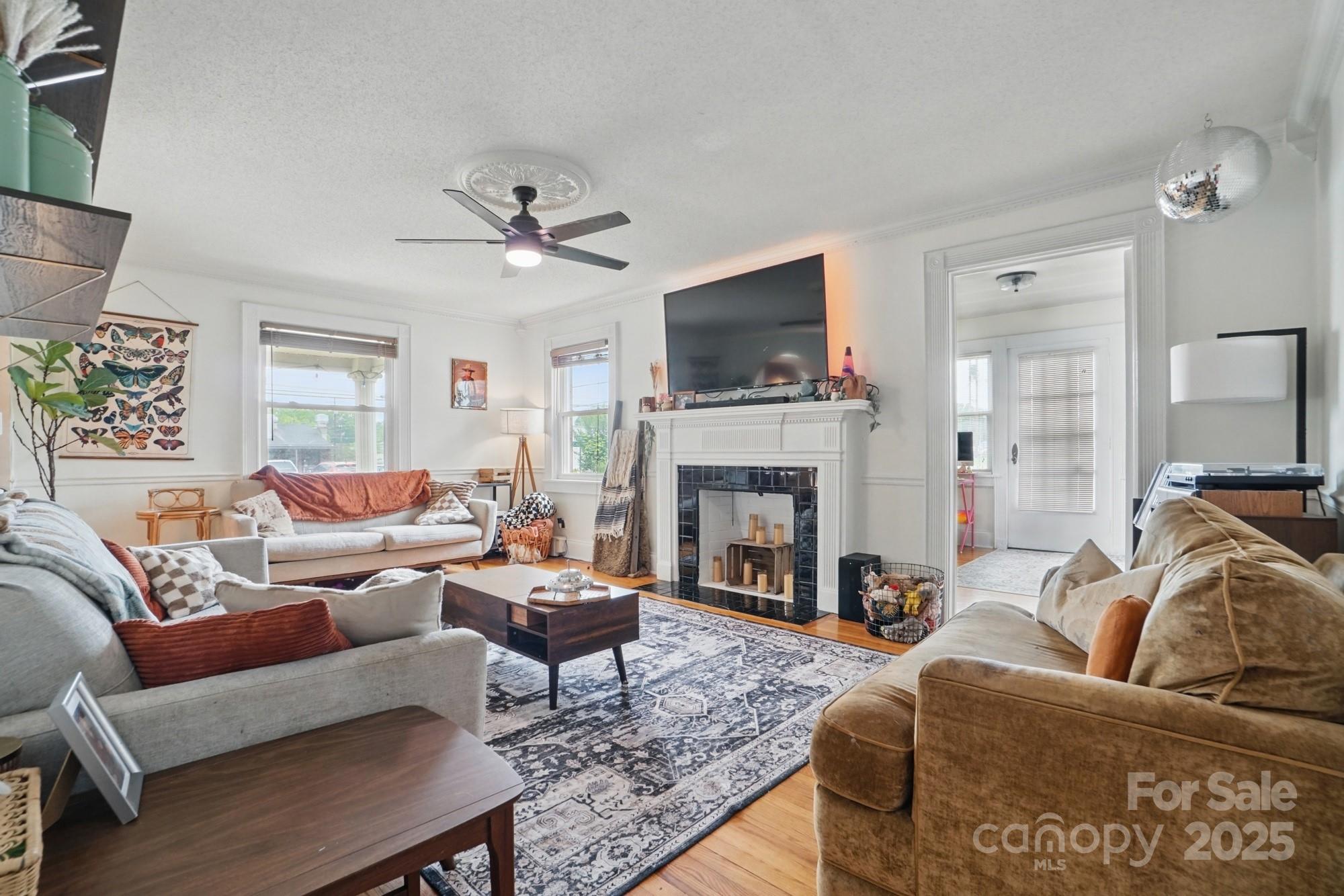 901 Central Drive