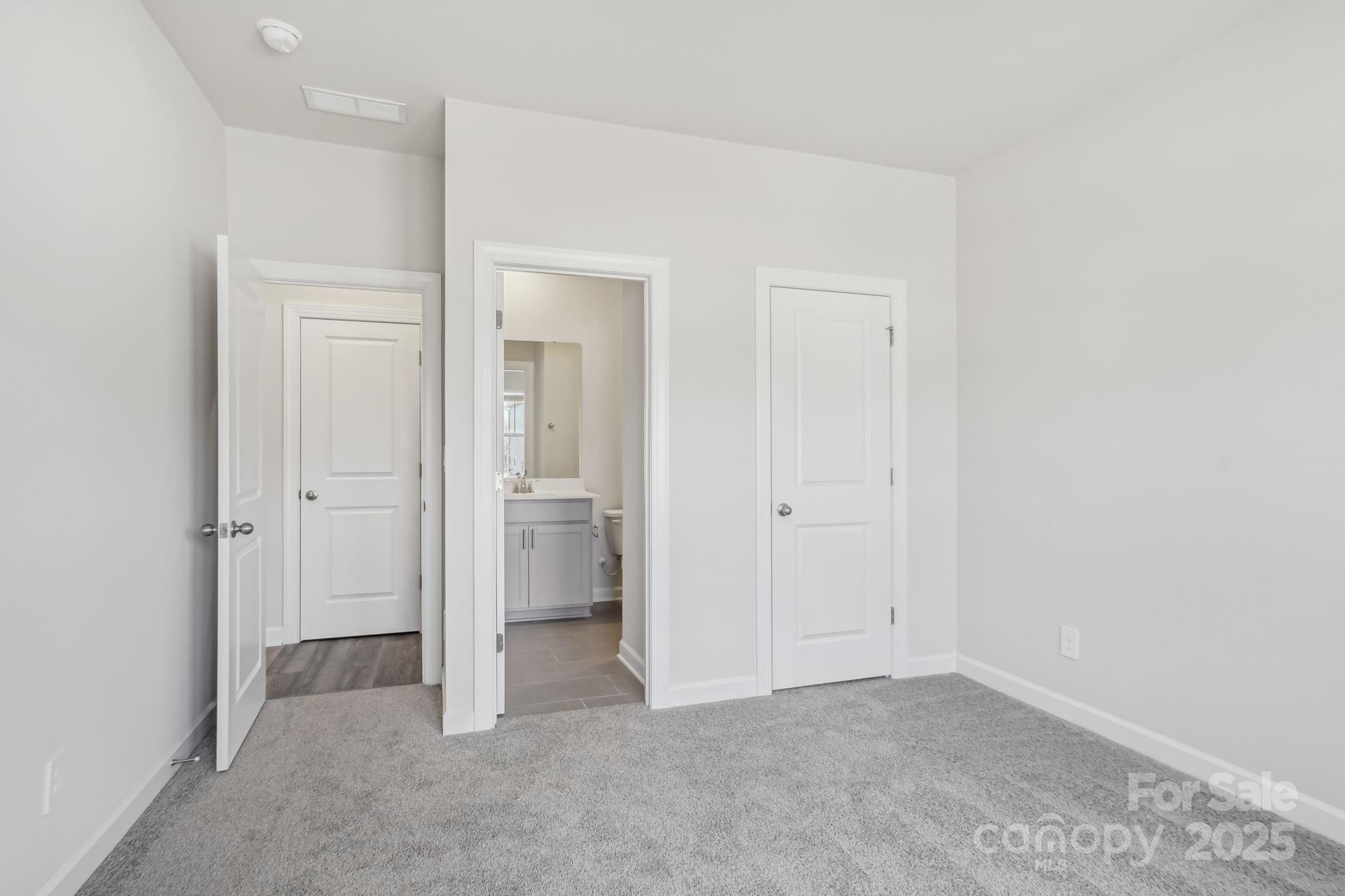 139 Satchel Court