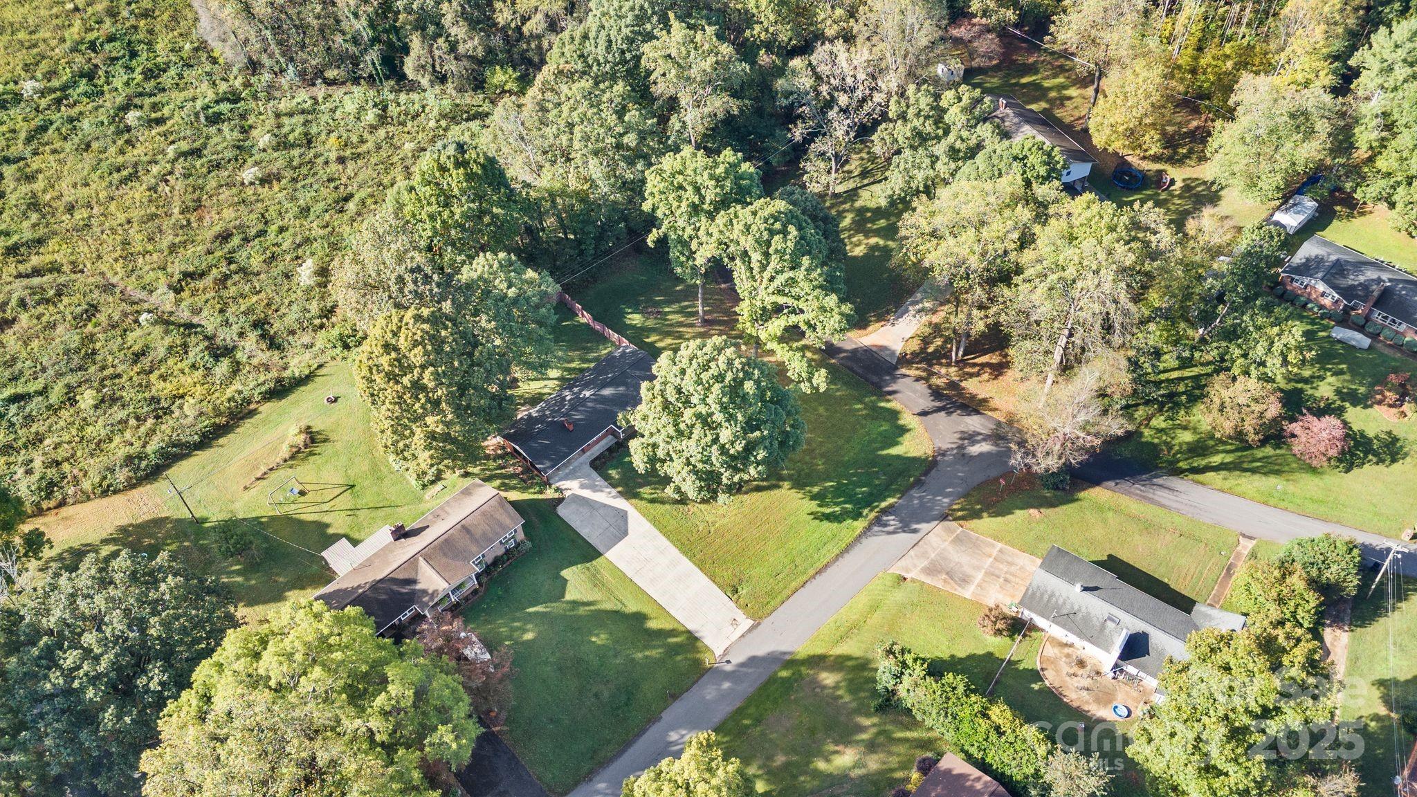 137 Deal Lane