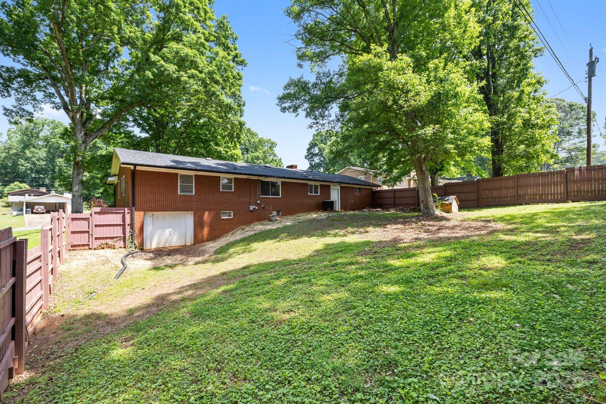 137 Deal Lane