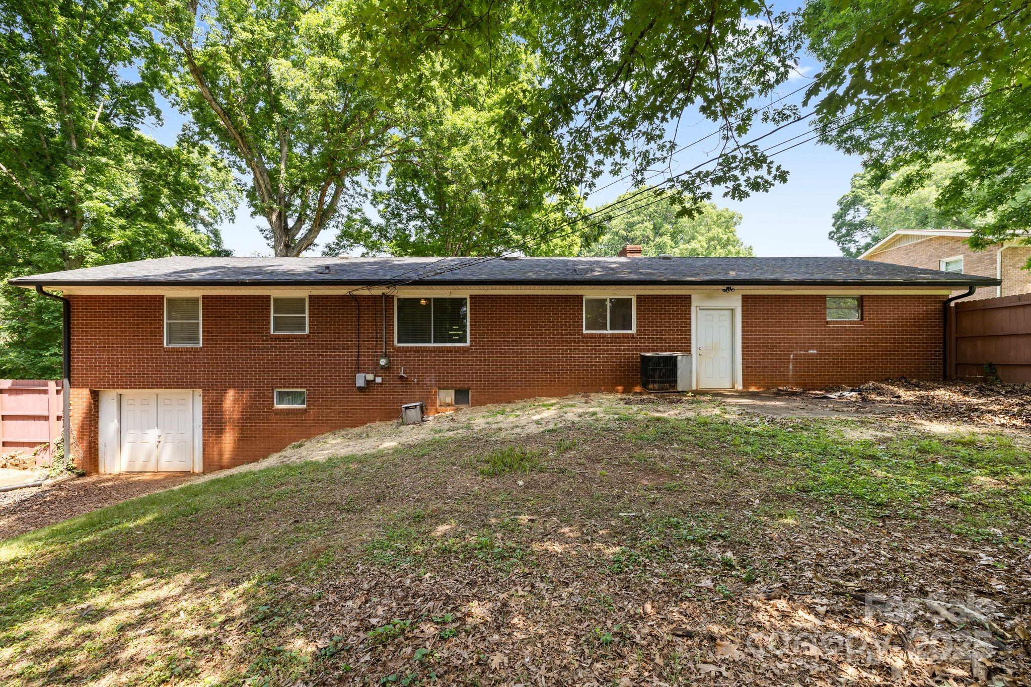 137 Deal Lane