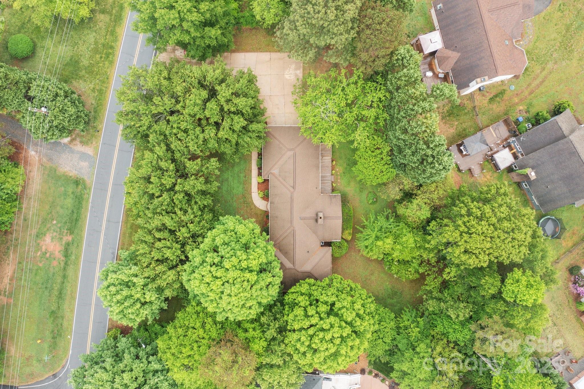8368 Fairfield Forest Road