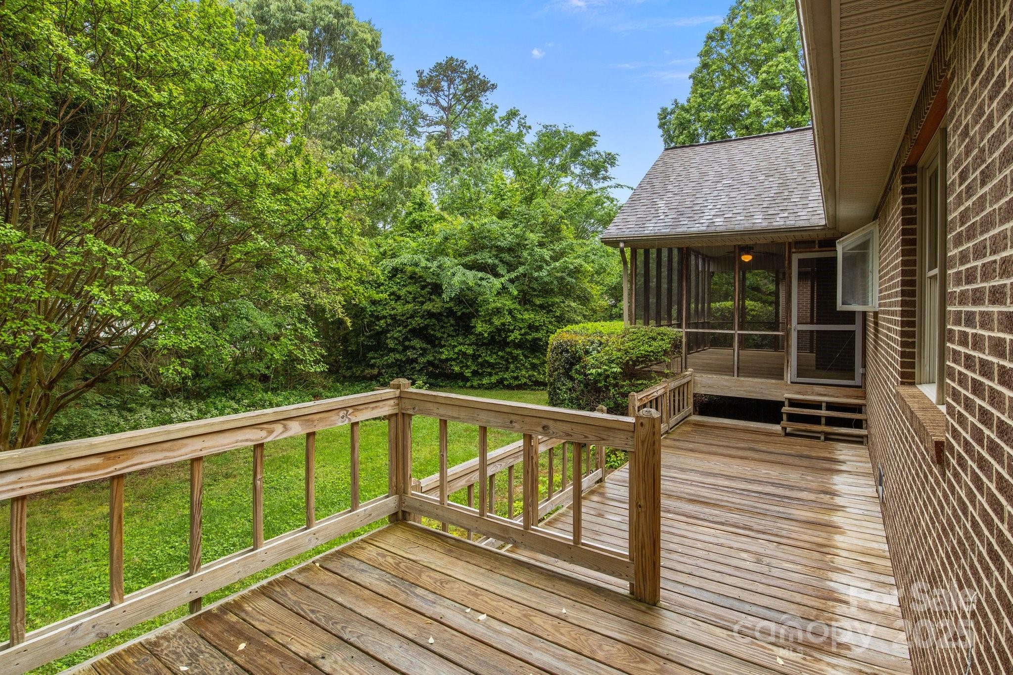 8368 Fairfield Forest Road