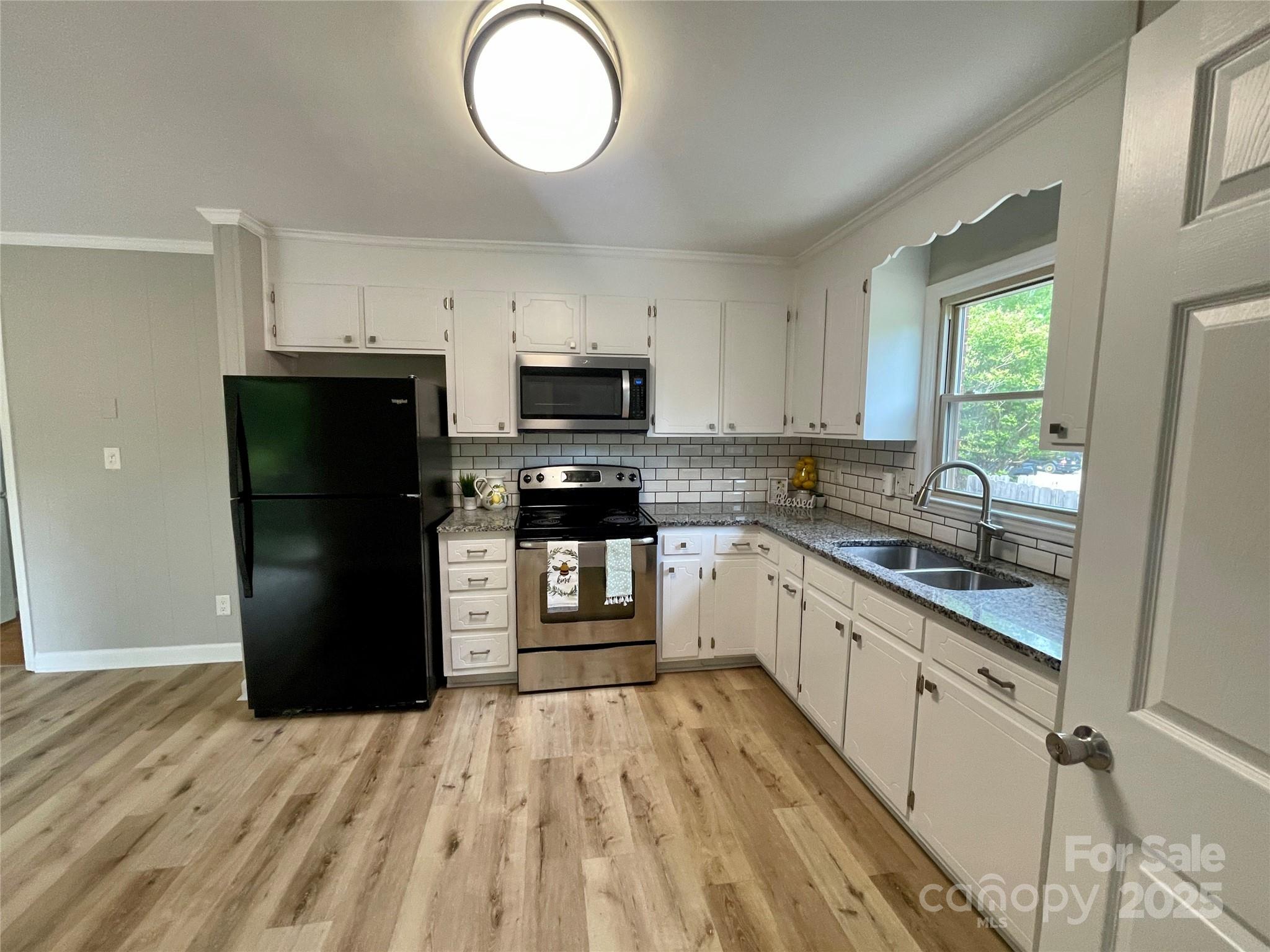 601 Scottsbrook Drive