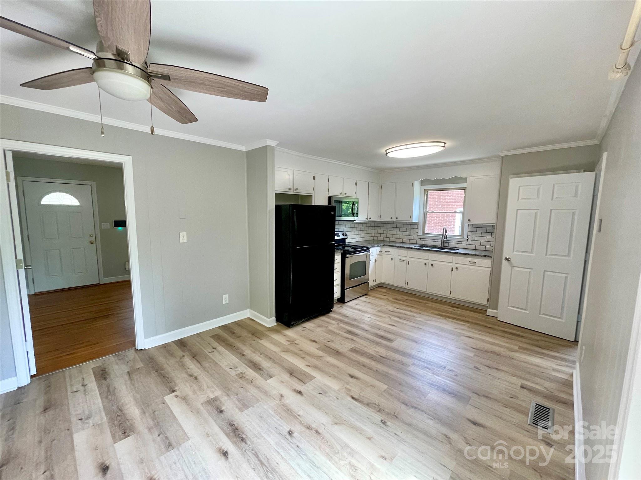 601 Scottsbrook Drive
