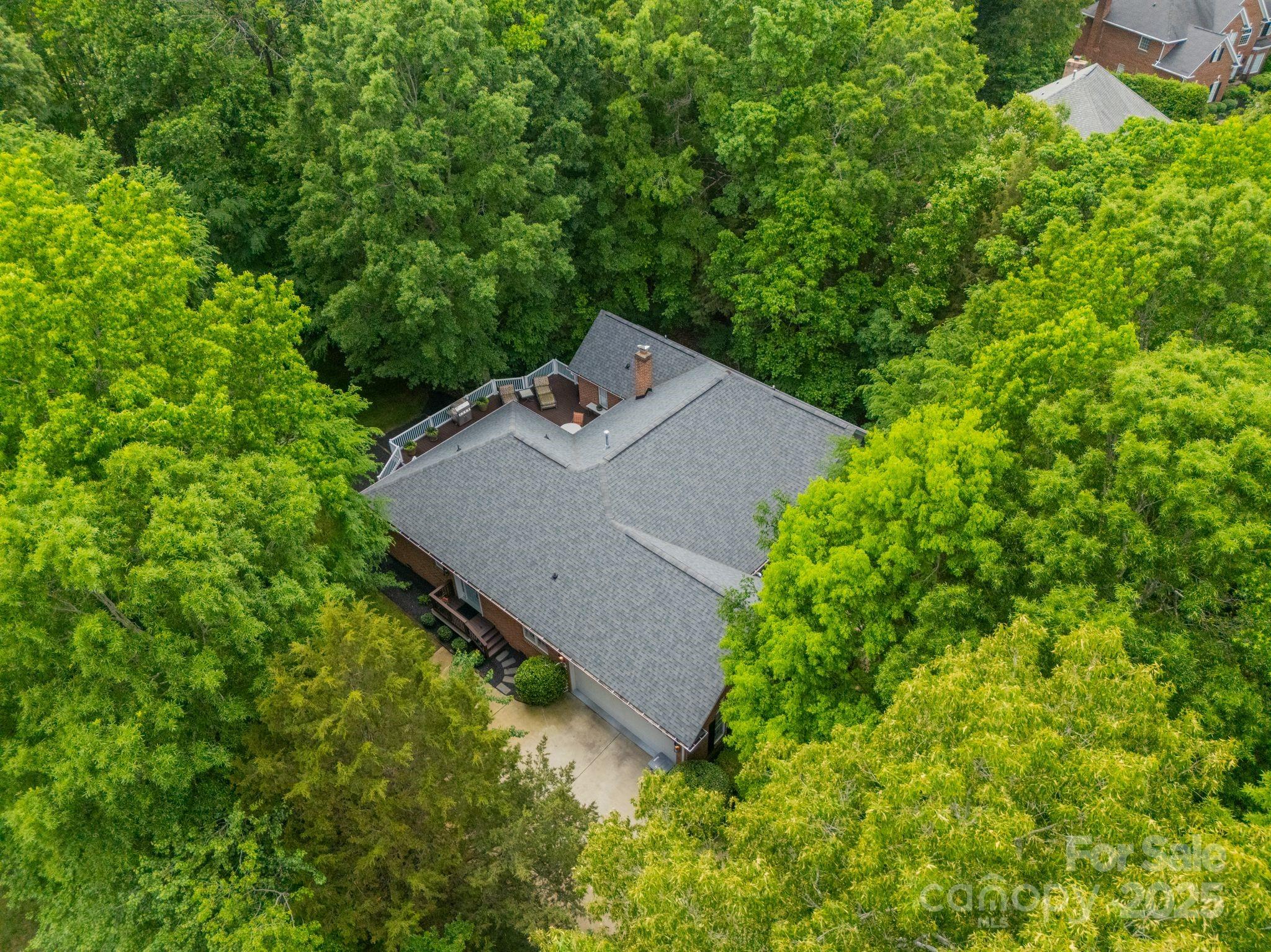 4033 Weddington Manor Court