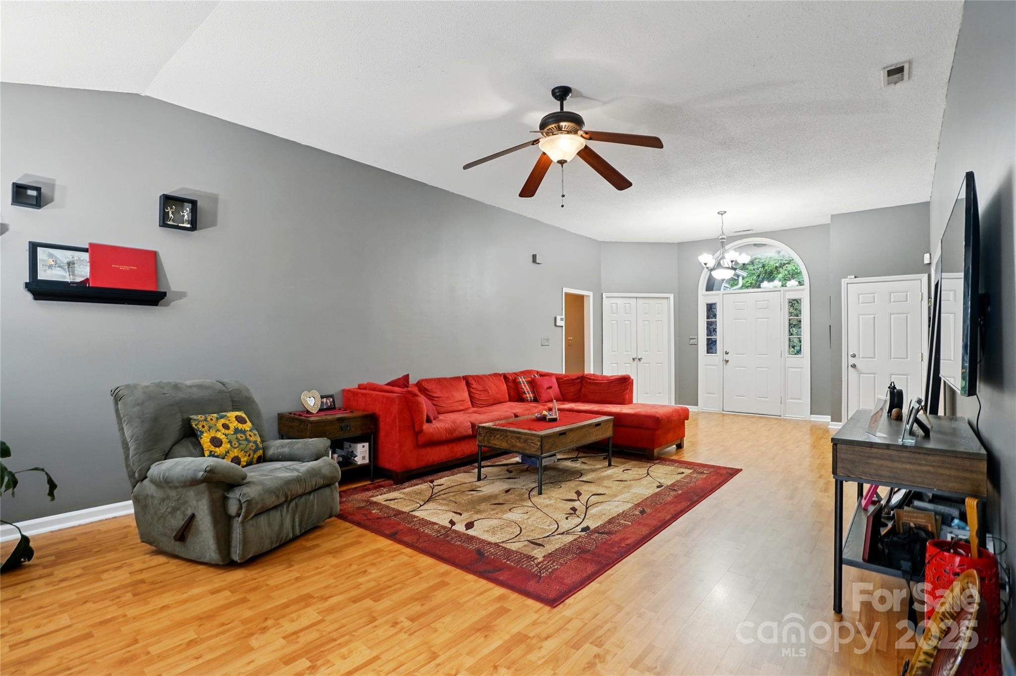 6717 Bickham Lane