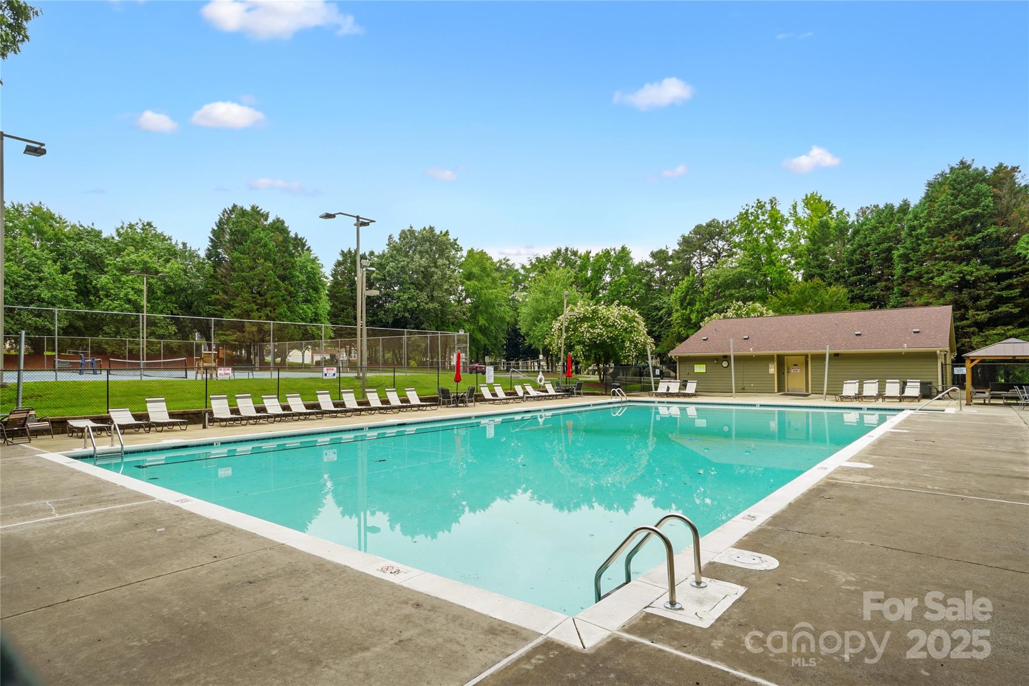 6717 Bickham Lane