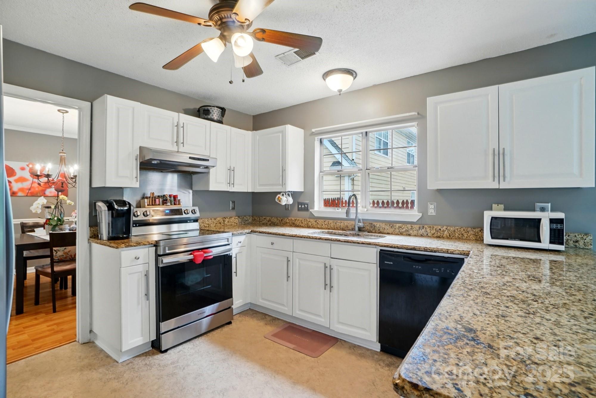 6717 Bickham Lane