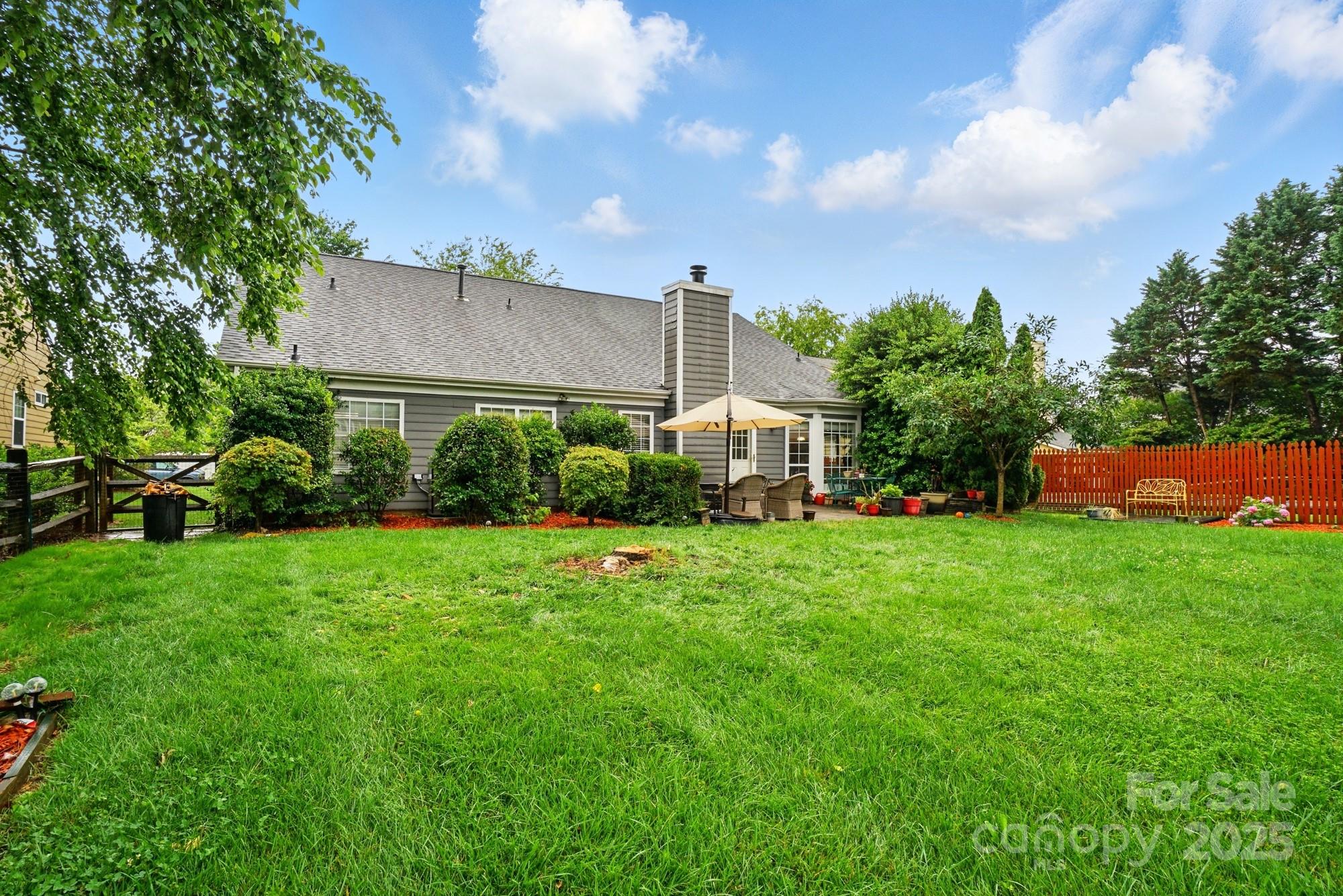 6717 Bickham Lane