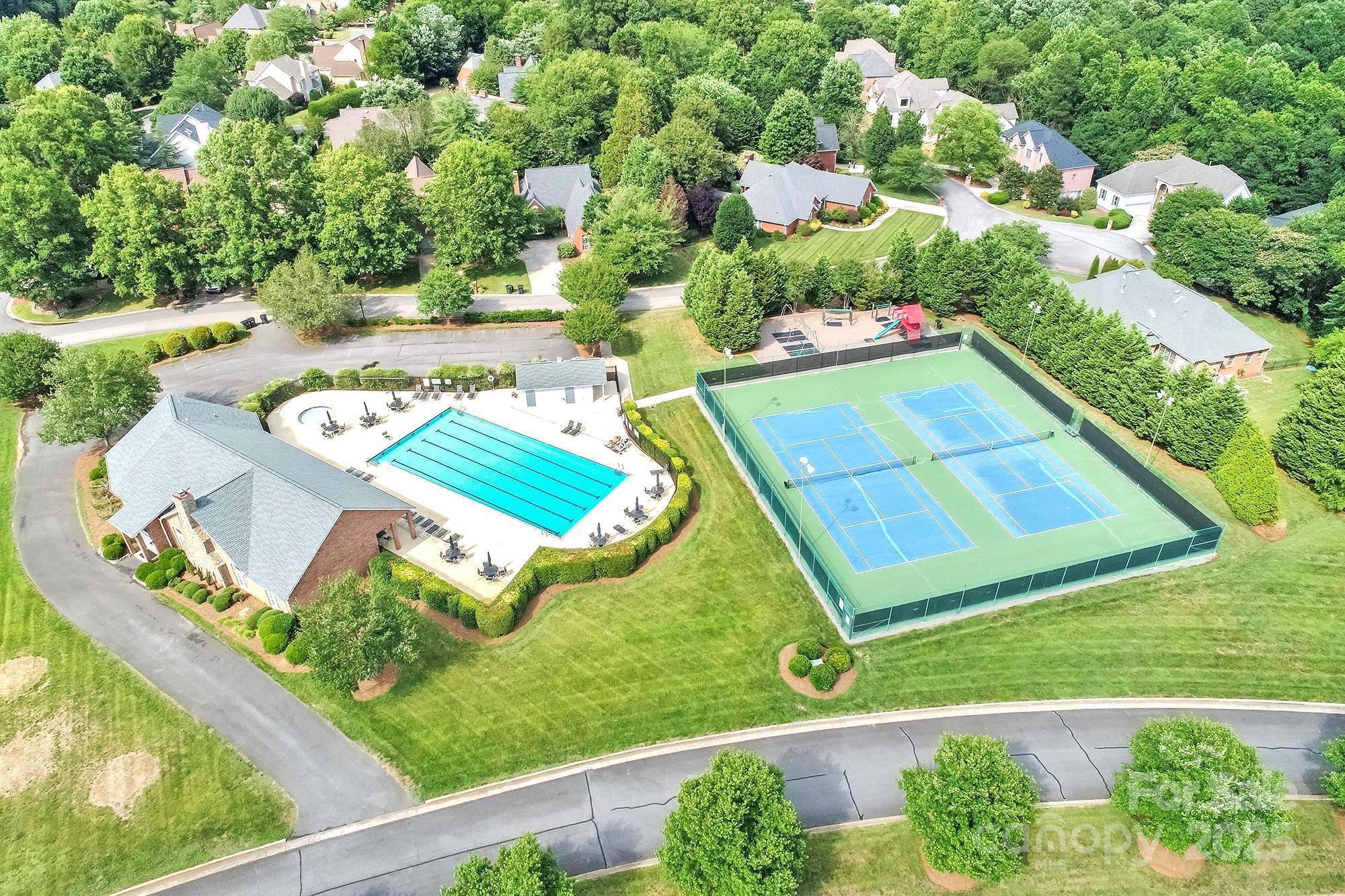 524 Wildbrook Walk