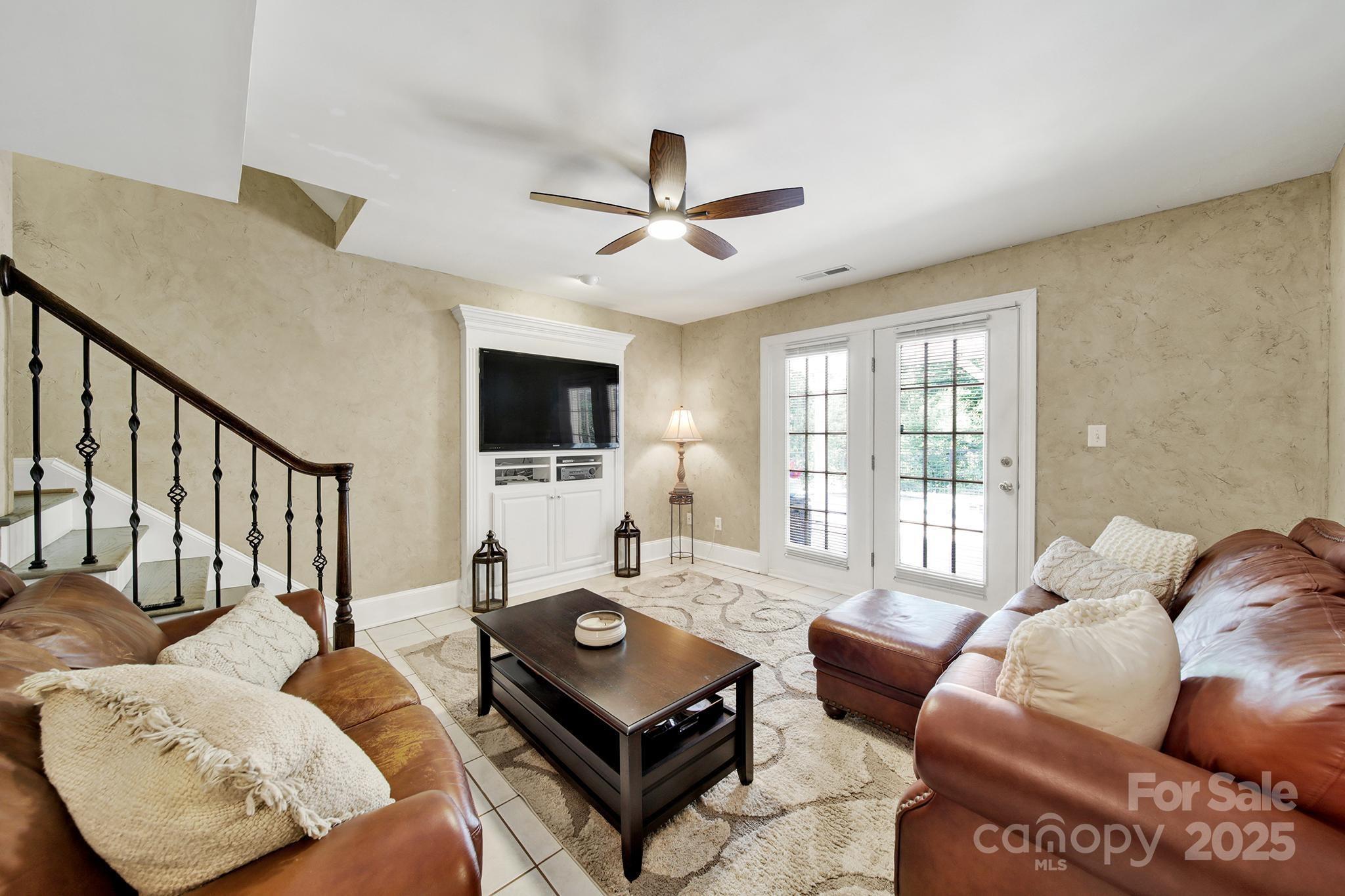 524 Wildbrook Walk