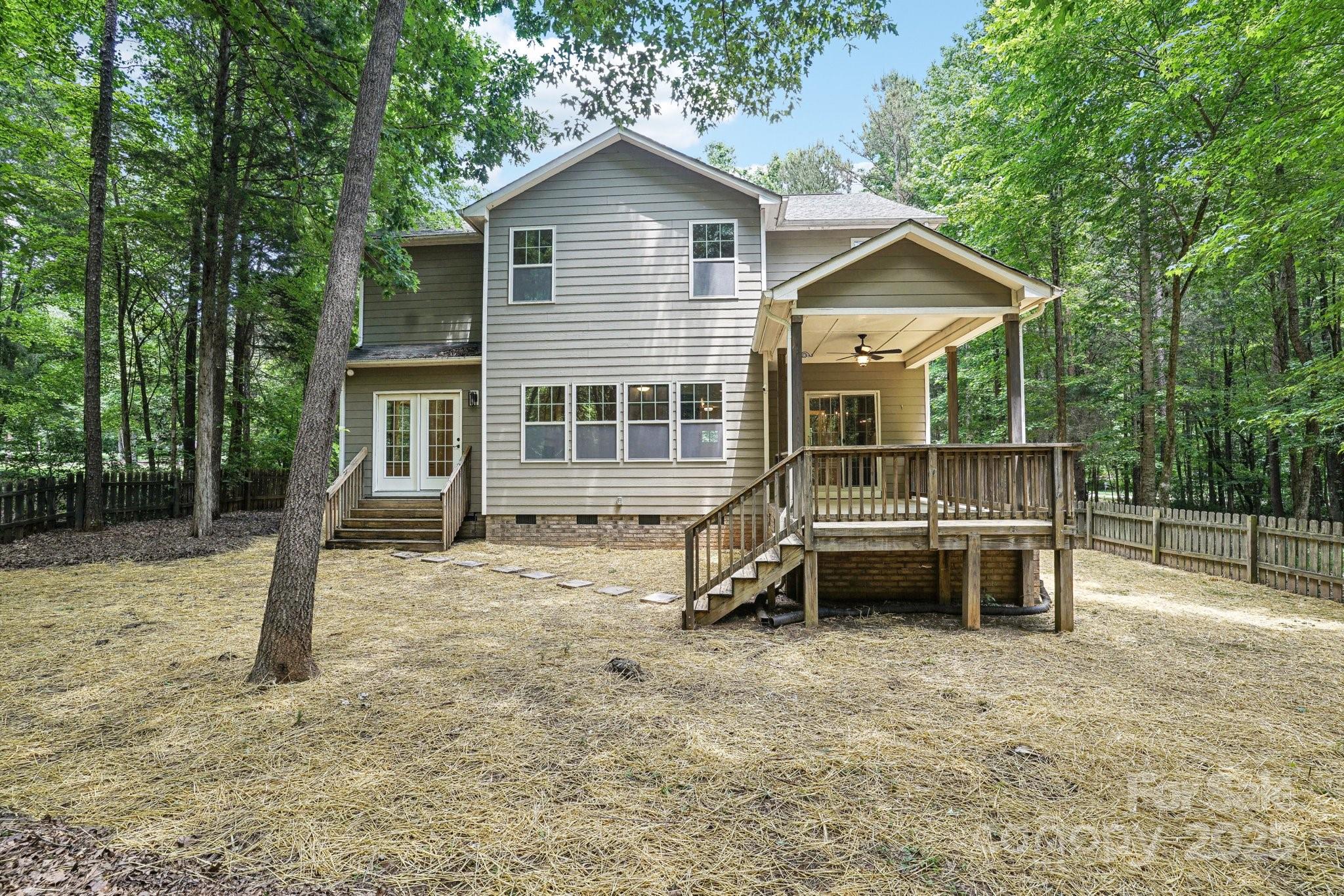 8521 Aspen Court