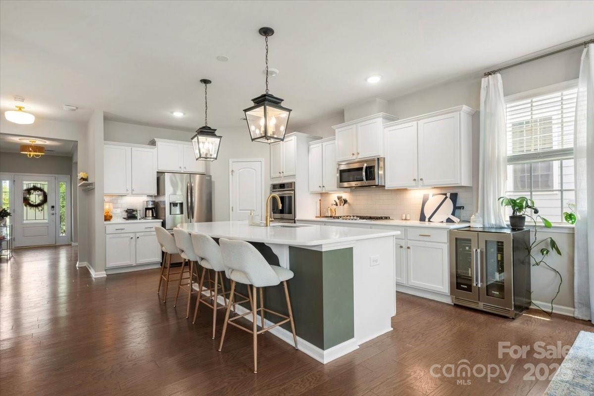 15515 Laverack Lane