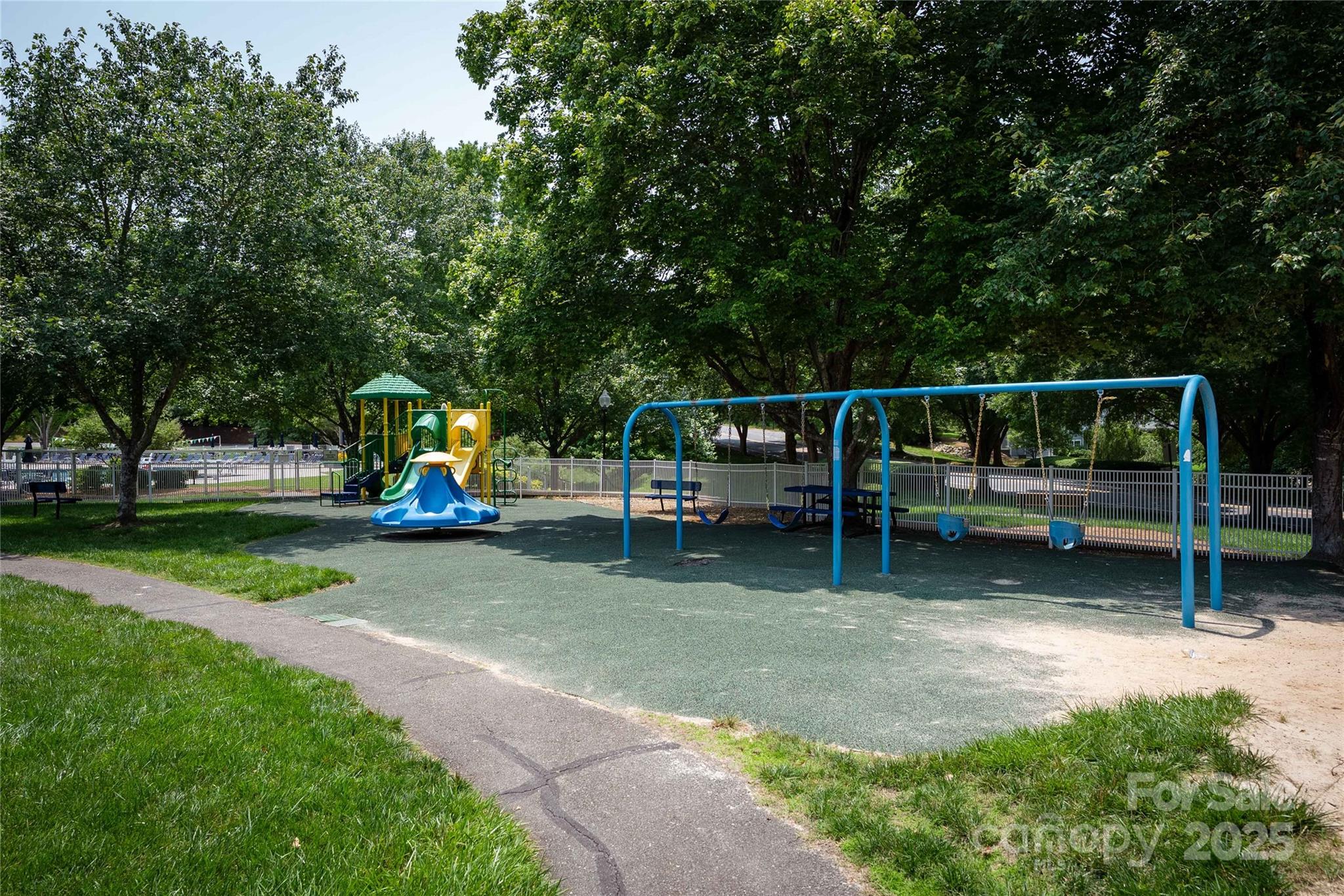 9513 Saddle Run Trail