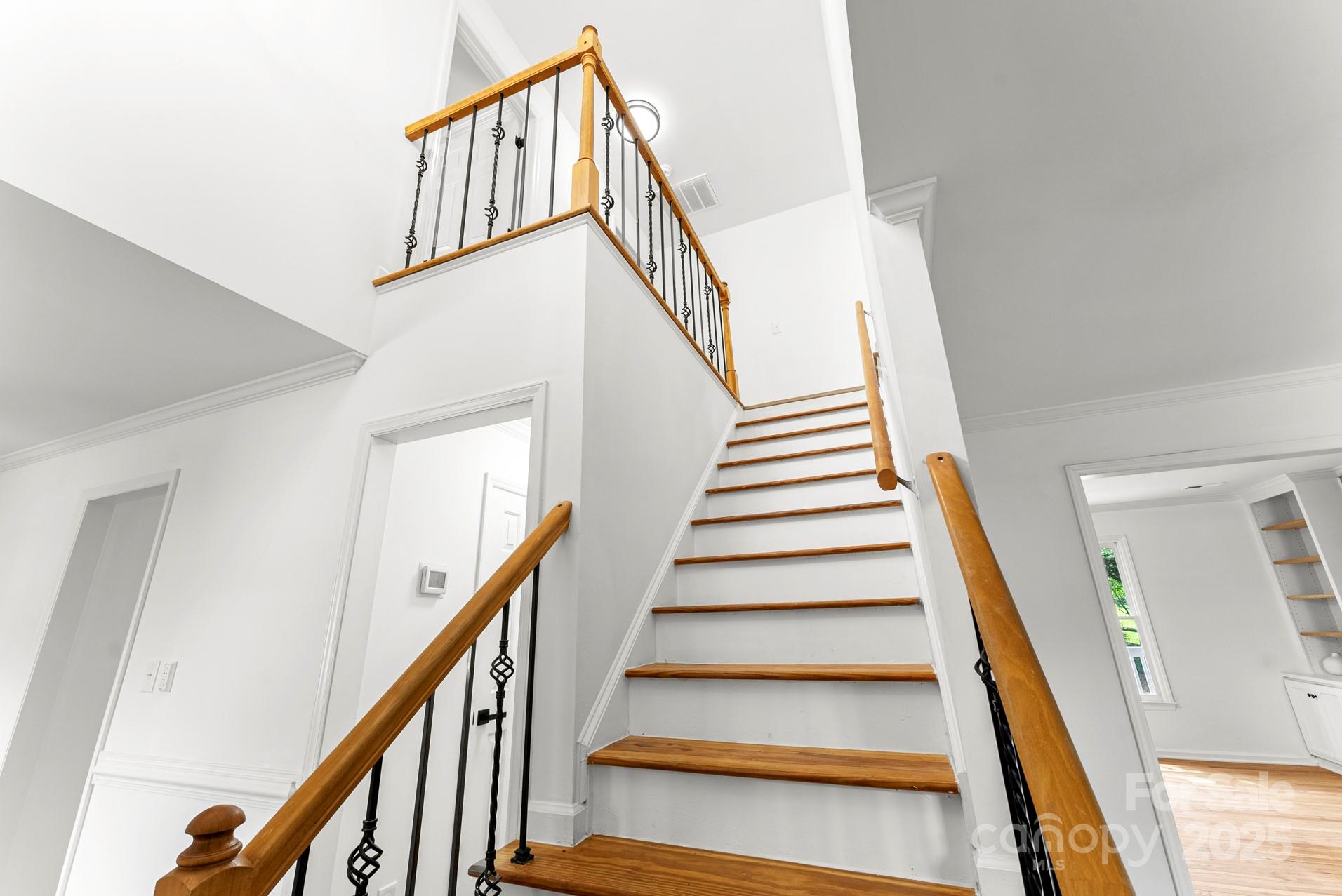 9513 Saddle Run Trail