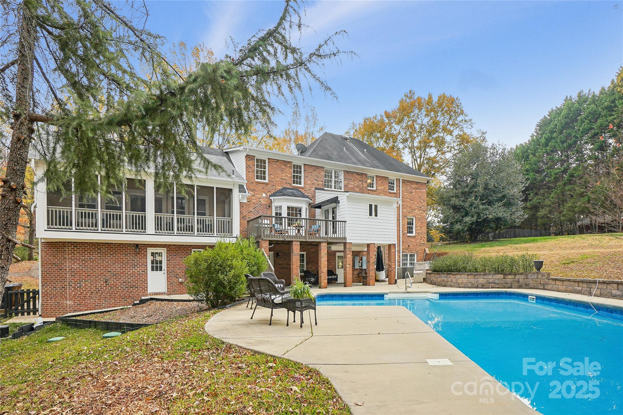 315 Red Barn Trail