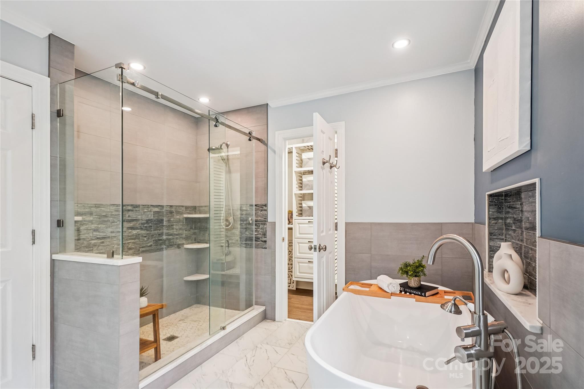 315 Red Barn Trail